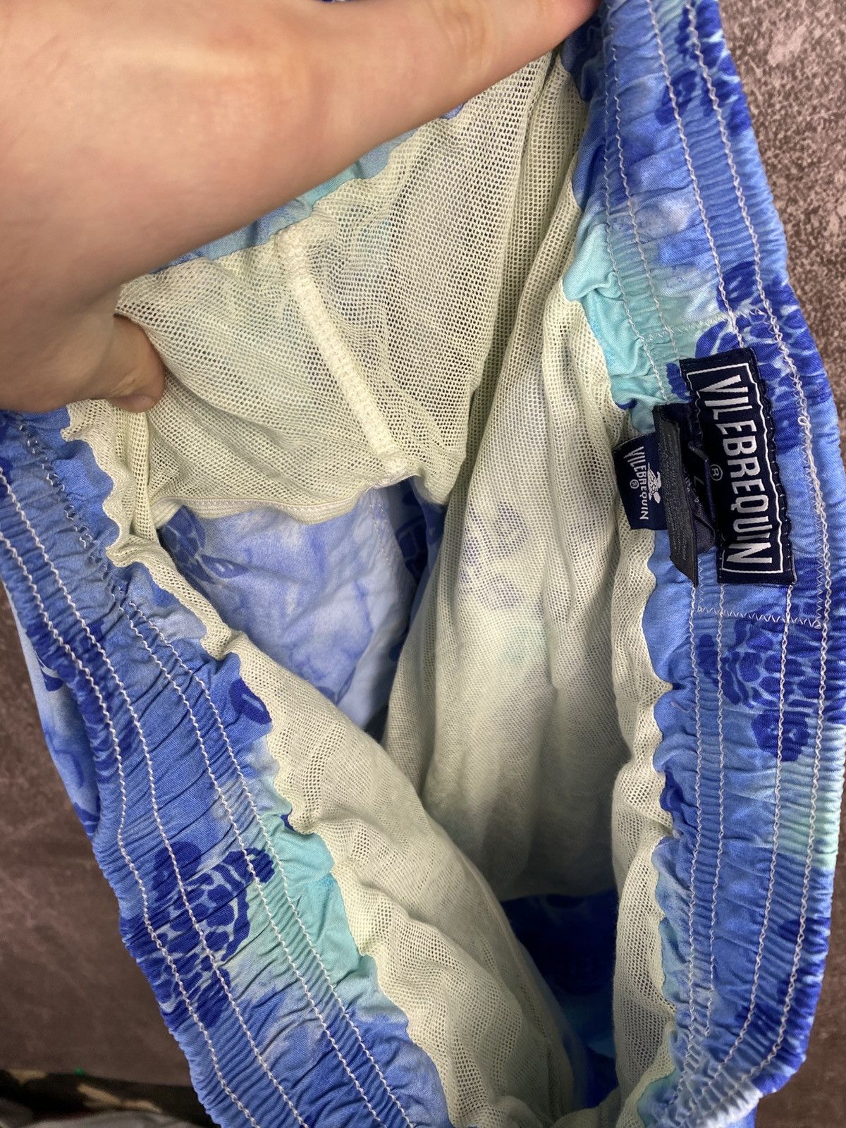 Vilebrequin Vilebrequin Turtle Trunks Beach Board Shorts Size L Bath Size US 32 / EU 48 - 7 Thumbnail