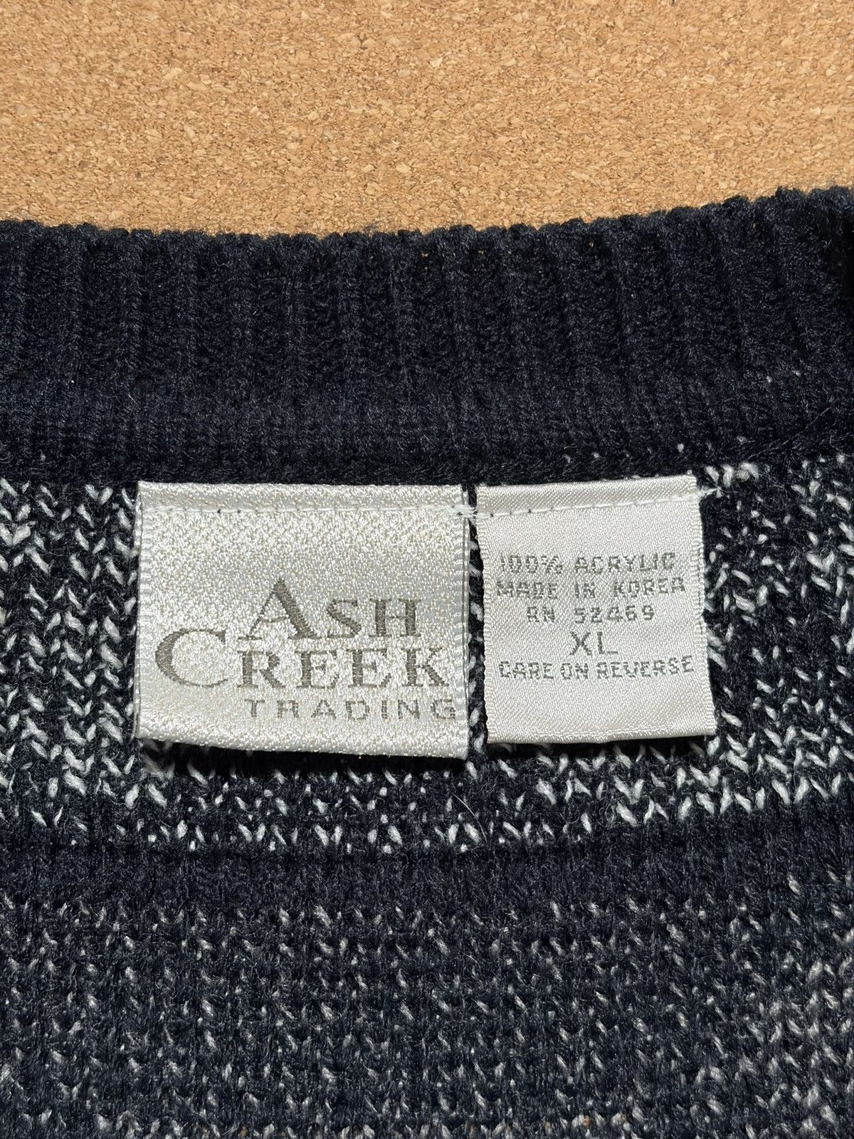 Other Vintage Ash Creek Trading Geometric Pattern Knit Cardigan Size US XL / EU 56 / 4 - 4 Thumbnail