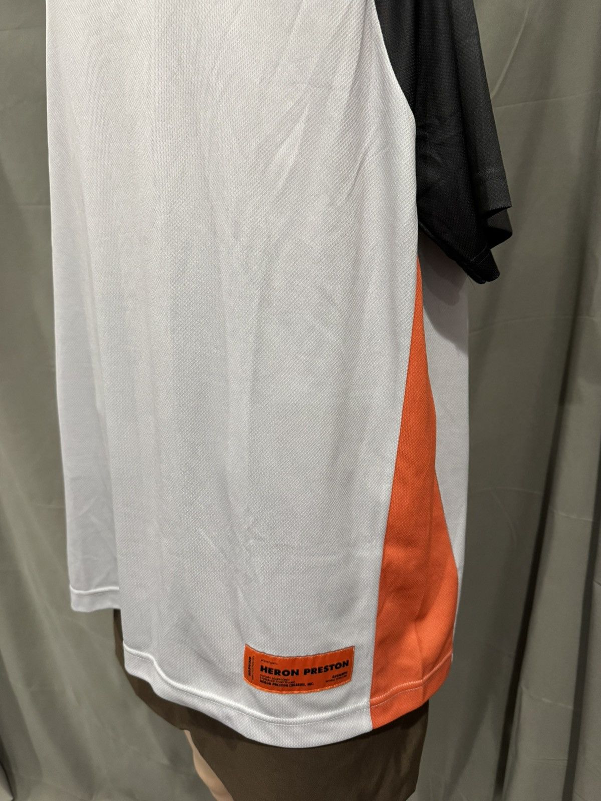 Heron Preston Heron Preston Over T-Shirt Raglan size Medium Size US M / EU 48-50 / 2 - 3 Thumbnail