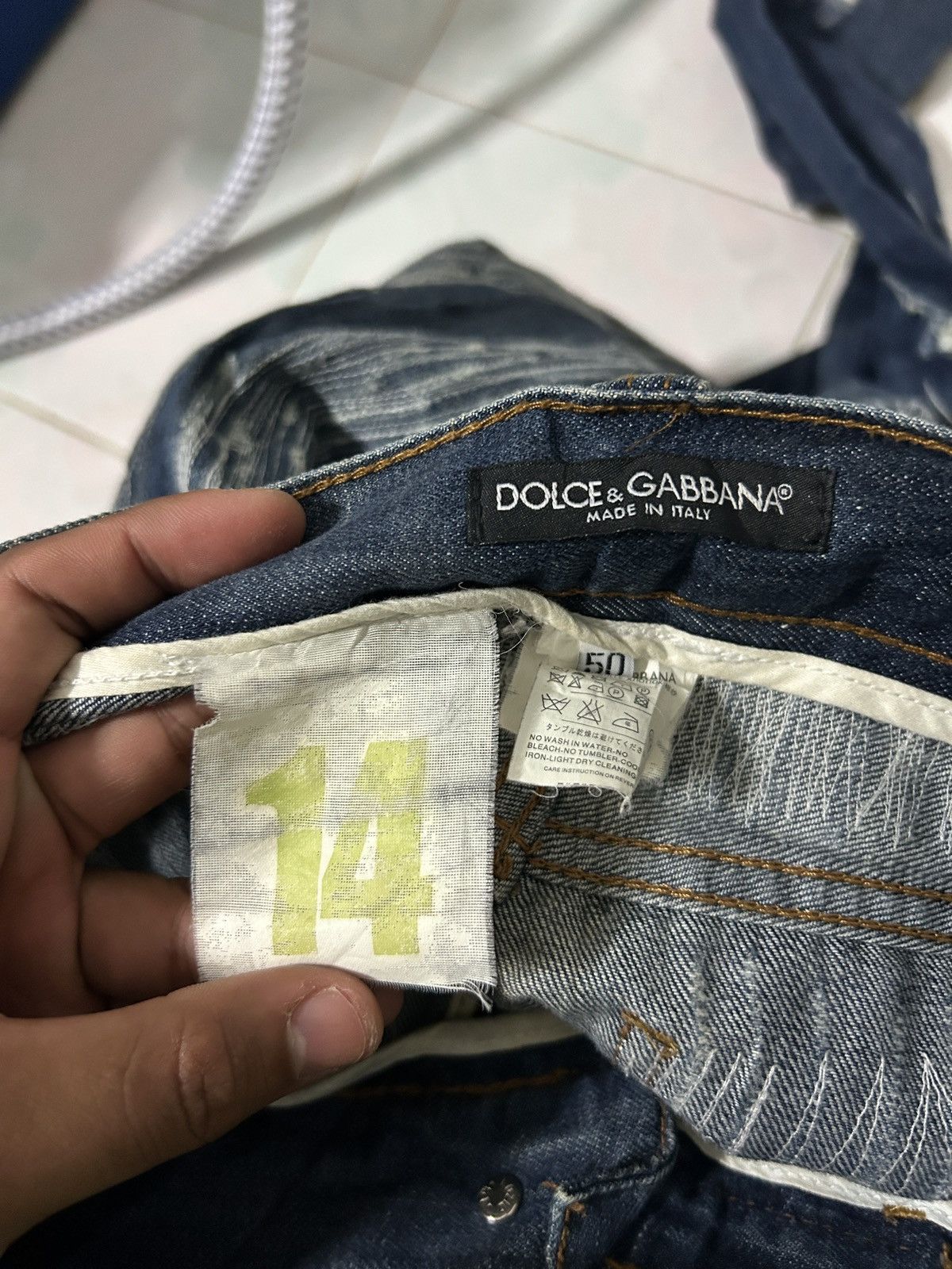 Dolce & Gabbana Dolce gabbana vertical ribbed jeans distressed look Size US 33 - 9 Thumbnail