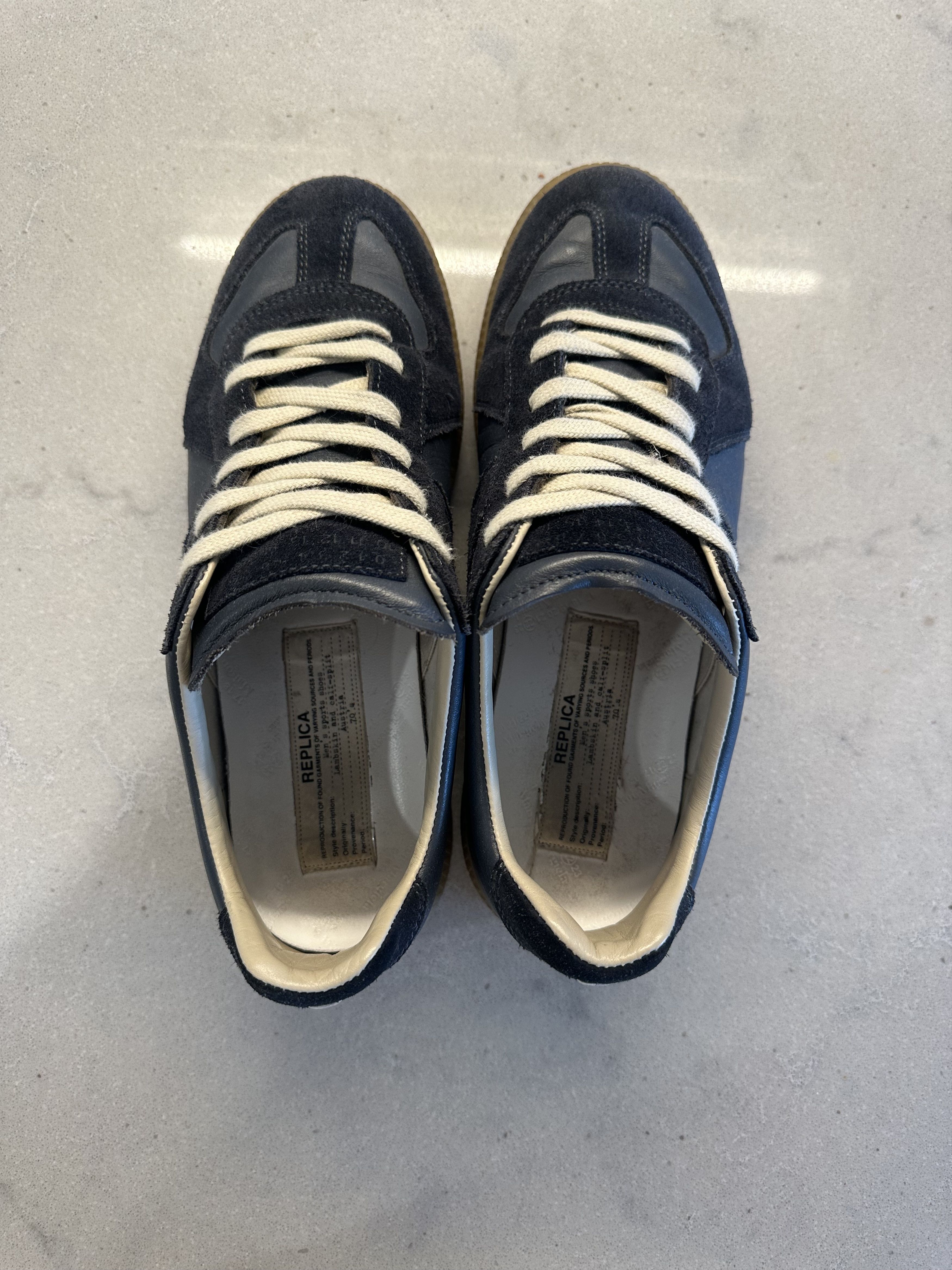 Maison Margiela Maison Margiela Replica Sneakers in Navy size 38 Size US 7.5 / IT 37.5 - 4 Thumbnail