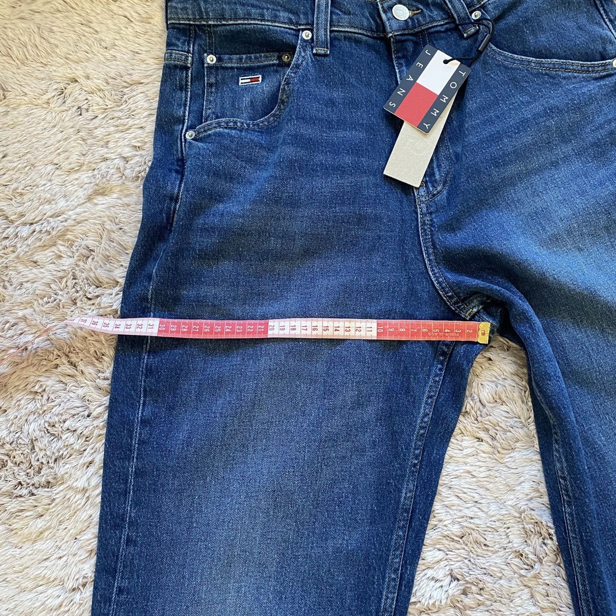 Tommy Hilfiger Tommy Hilfiger Blue Baggy Jeans (Aiden Baggy) NEW- Size 32 Size US 32 / EU 48 - 15 Thumbnail