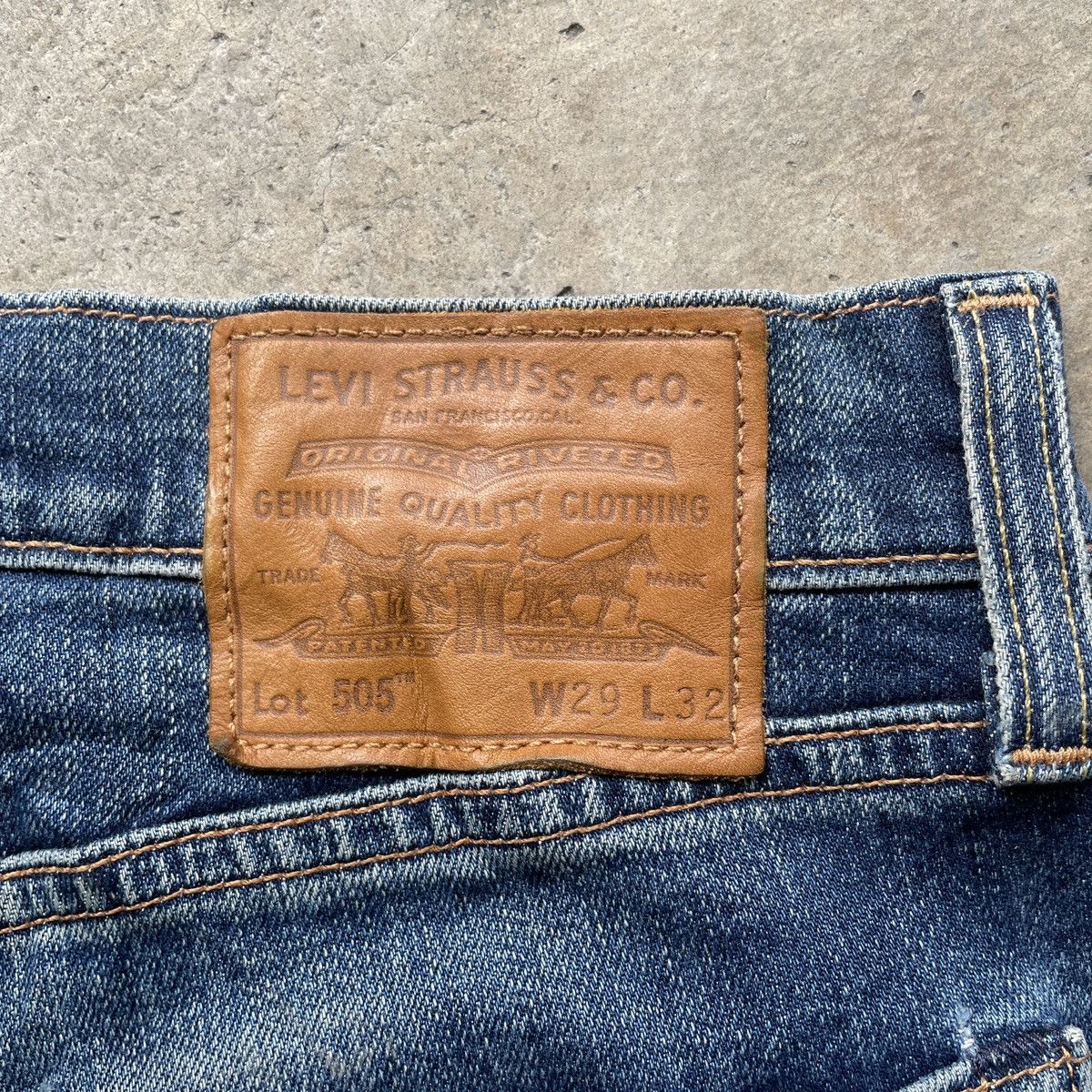 Levi's Vintage Levi’s 505 Big E Faded Denim Jeans Pants W29 Size US 29 - 12 Thumbnail