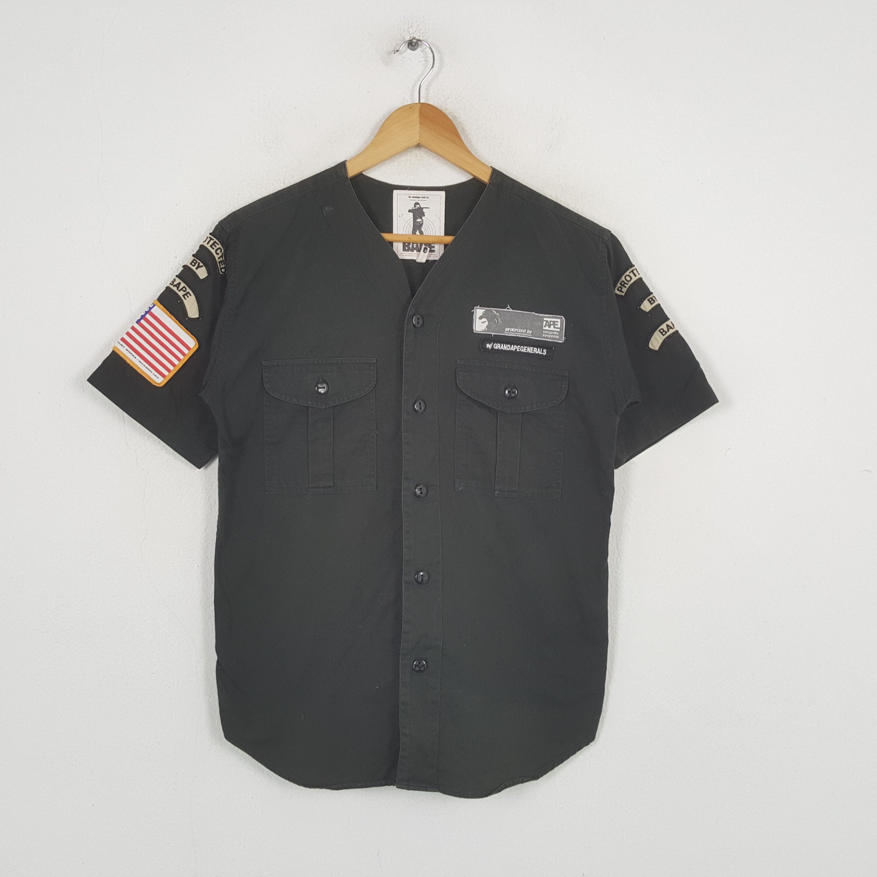 Bape × Vintage Vintage BAPE Japan Army Style Shirt C285N28 Size US M / EU 48-50 / 2 - 1 Thumbnail