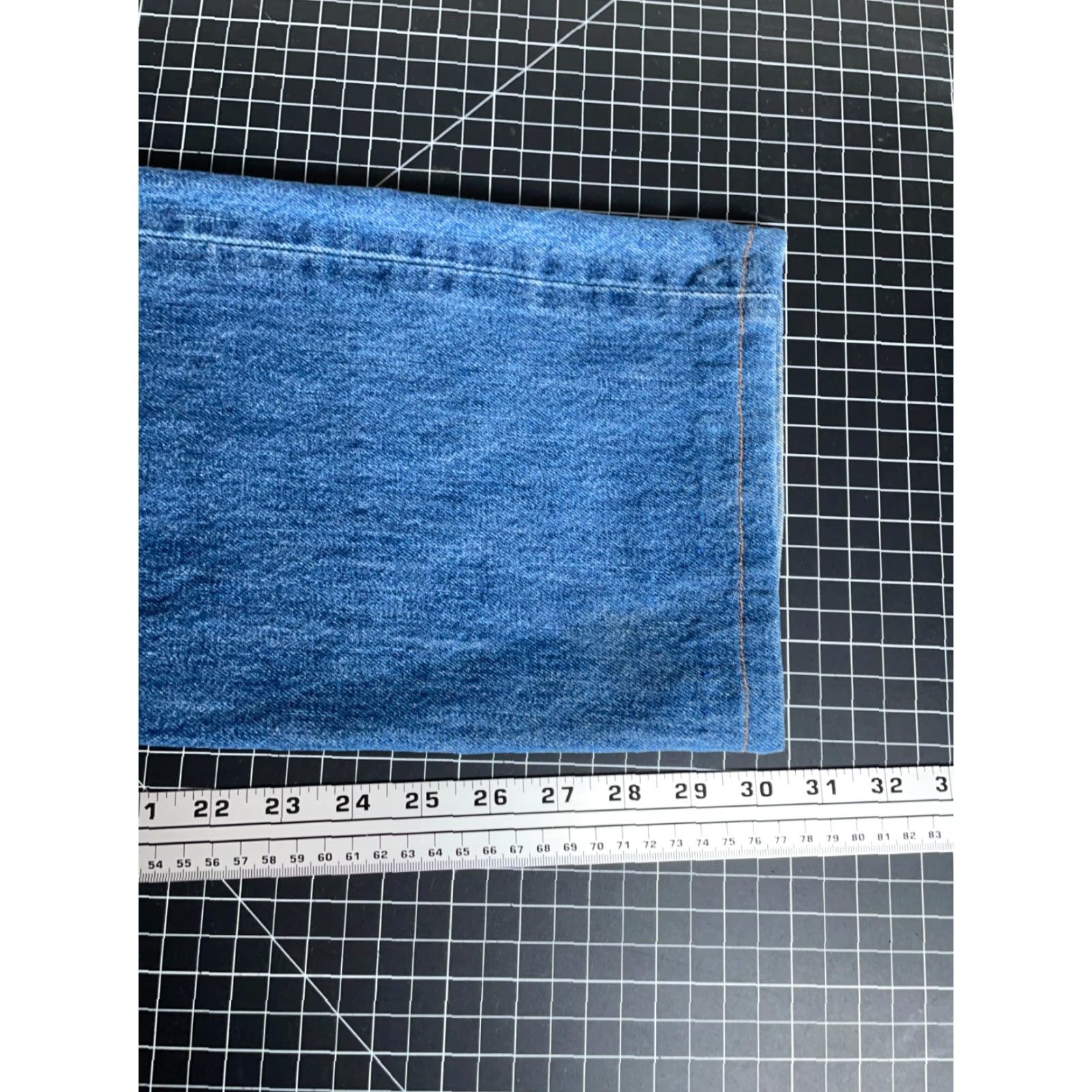 Levi's Y2K Levi's 501 Jeans Men's 32 x 30 Blue Denim Button Fly Straight Leg Vintage 90s Size US 32 / EU 48 - 6 Thumbnail