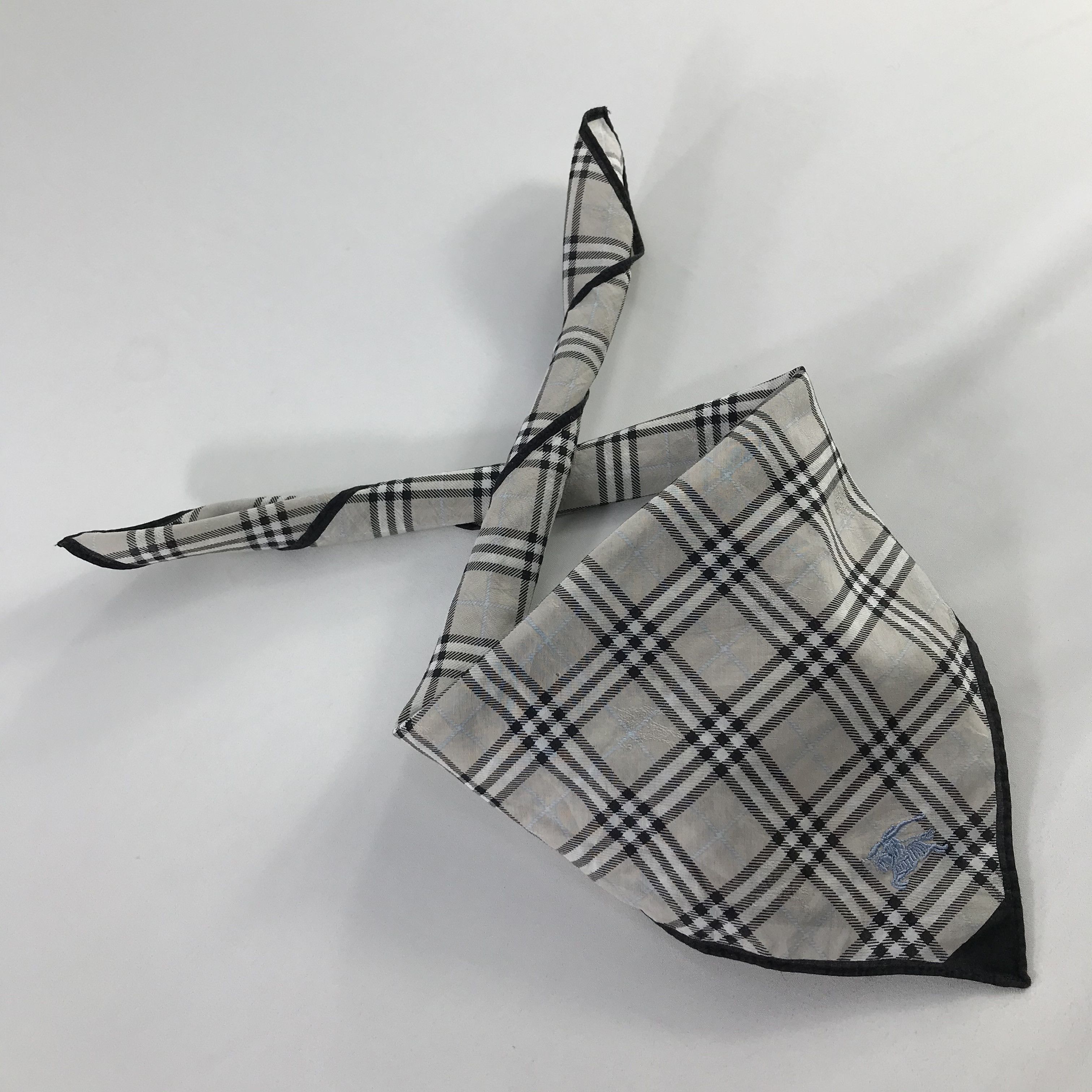 Burberry × Vintage Burberry Bandana / Handkerchief / Neckerchief - S770 Size ONE SIZE - 4 Thumbnail