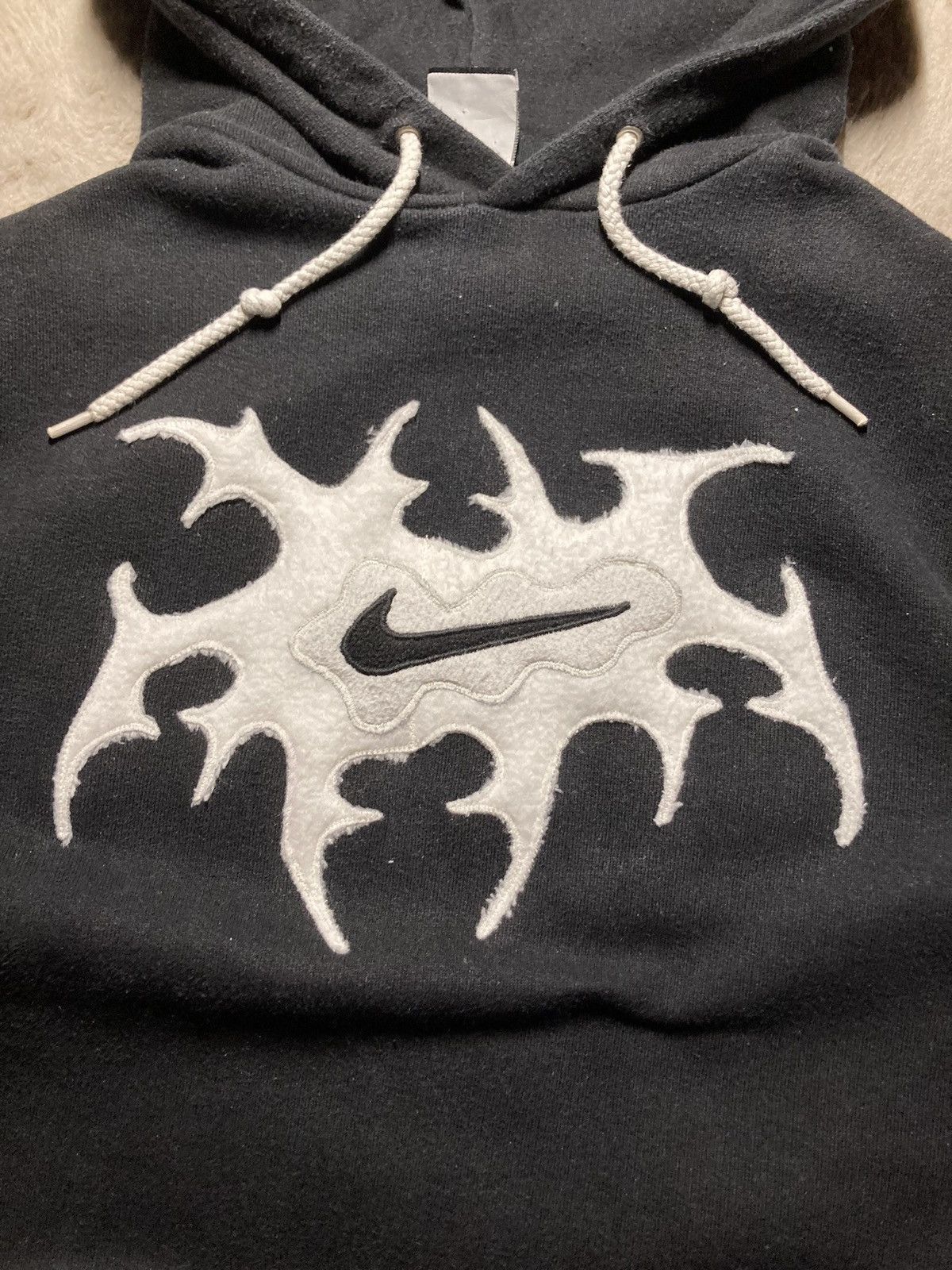 Nike × Vintage ⛩️nike hoodie custom fleece vintage y2k center big logo Size US M / EU 48-50 / 2 - 3 Thumbnail