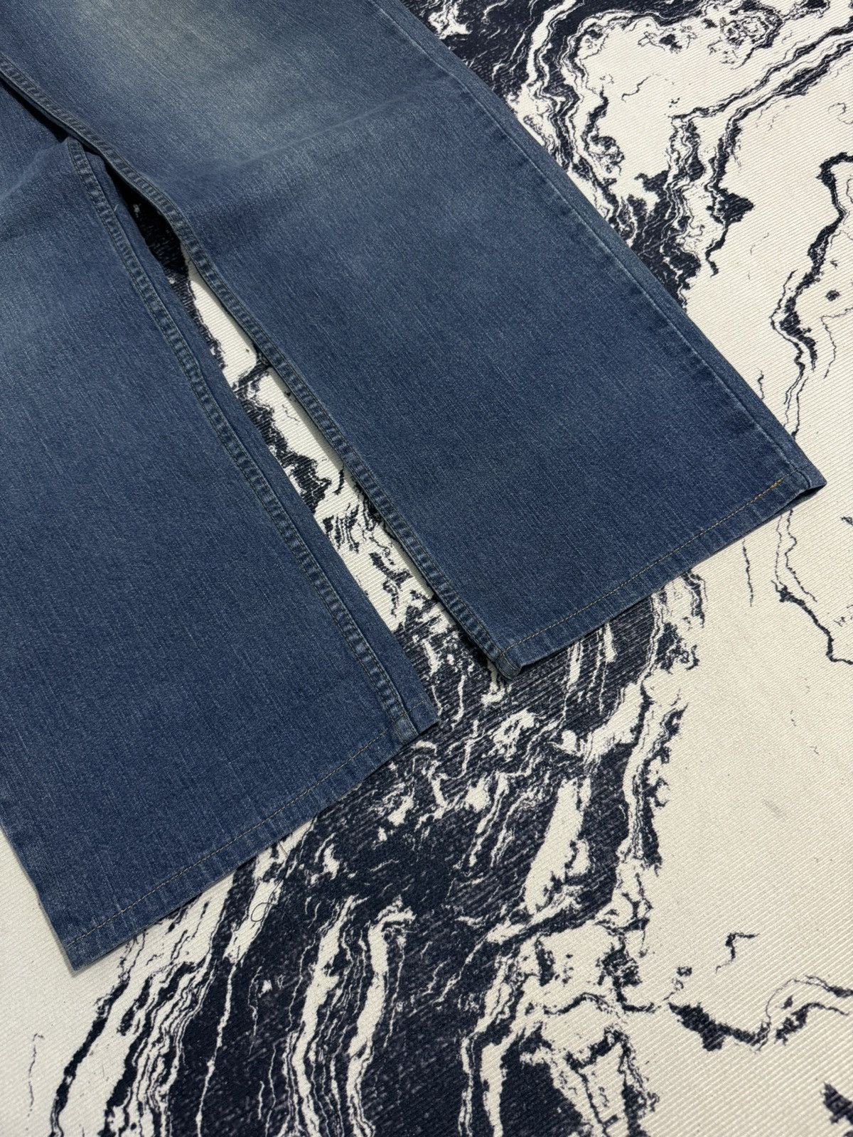 Levi's Vintage Clothing Vintage levis 517 loose fit j22 button jeans Size US 31 - 7 Thumbnail