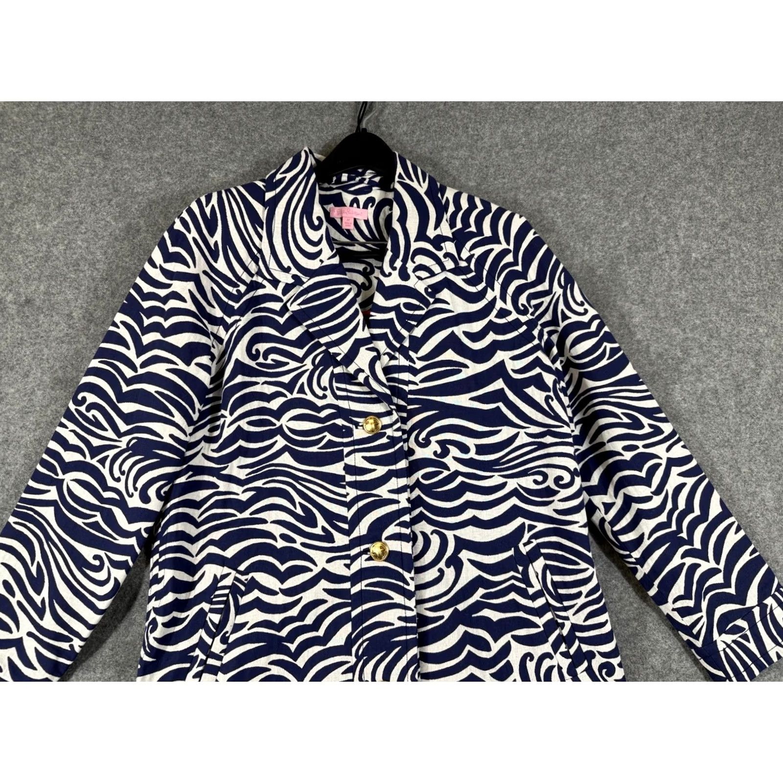 Lilly Pulitzer Lilly Pulitzer Overcoat Jacket Womens M Blue White Abstract Swirl Print Pockets Long Sleeve Size M / US 6-8 / IT 42-44 - 2 Thumbnail