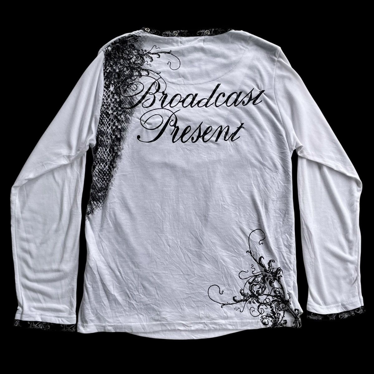 14th Addiction 🇯🇵 2000s 3 DOUBLE LAYER BEAUMERE GOTHIC PUNK POEM LONGSLEEVE Size US M / EU 48-50 / 2 - 17 Thumbnail