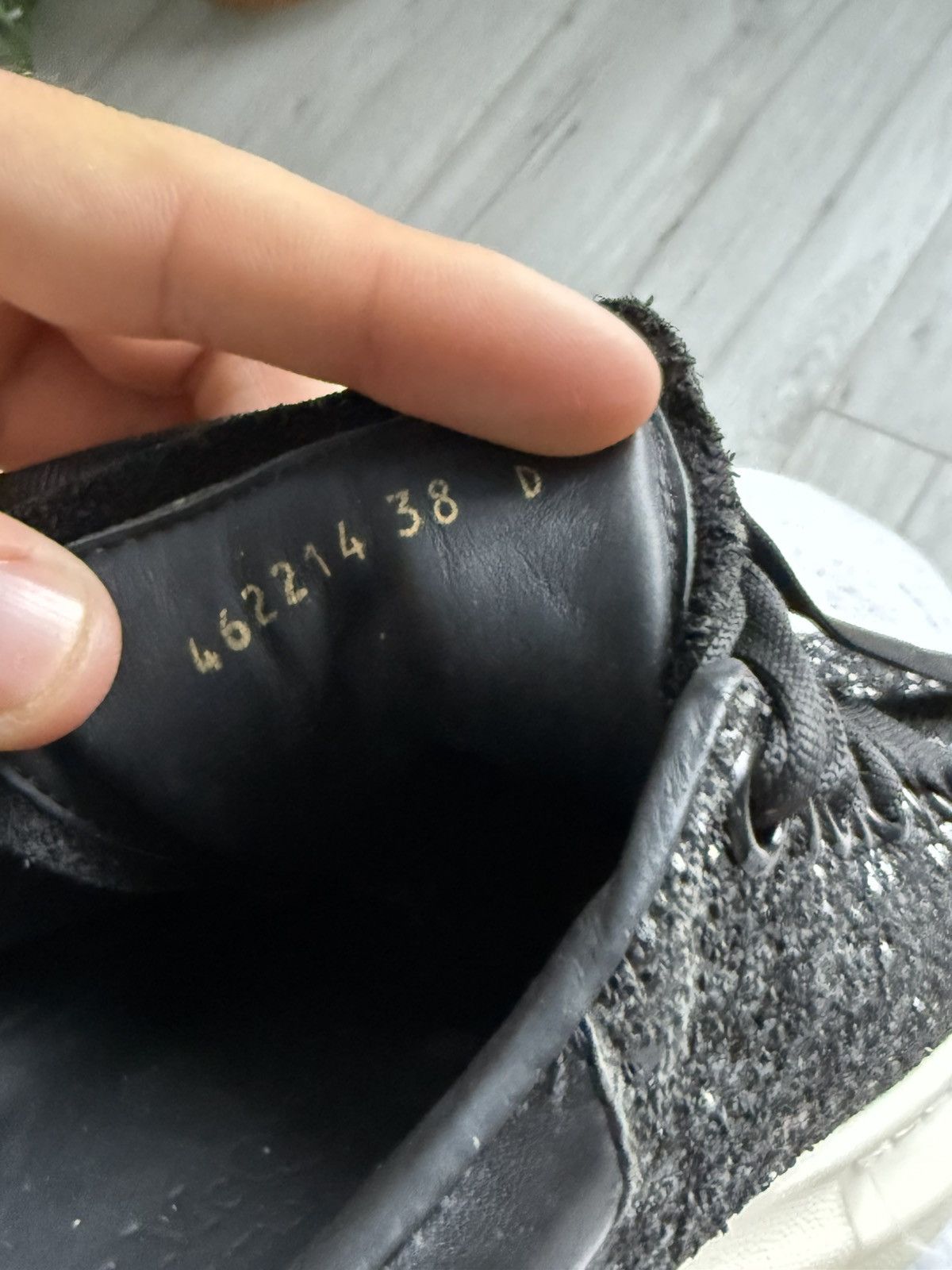 Alexander McQueen Alexander McQueen Oversized Glitter Sole Sneakers BlackWhite Size US 7.5 / IT 37.5 - 9 Thumbnail