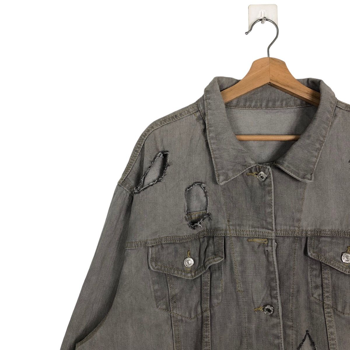 Japanese Brand 🔥Rare Bondage Holes Holes Denim Jacket Balenciaga Style Size US M / EU 48-50 / 2 - 7 Thumbnail