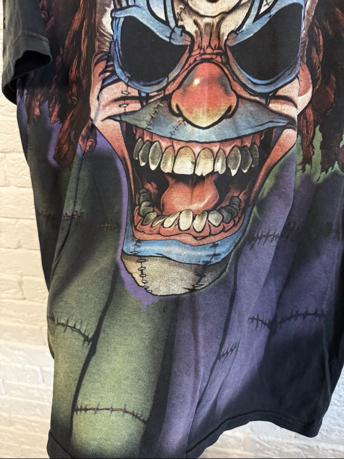Liquid Blue Vintage Liquid Blue Clown Overprint Tshirt Sz L Size US L / EU 52-54 / 3 - 6 Thumbnail