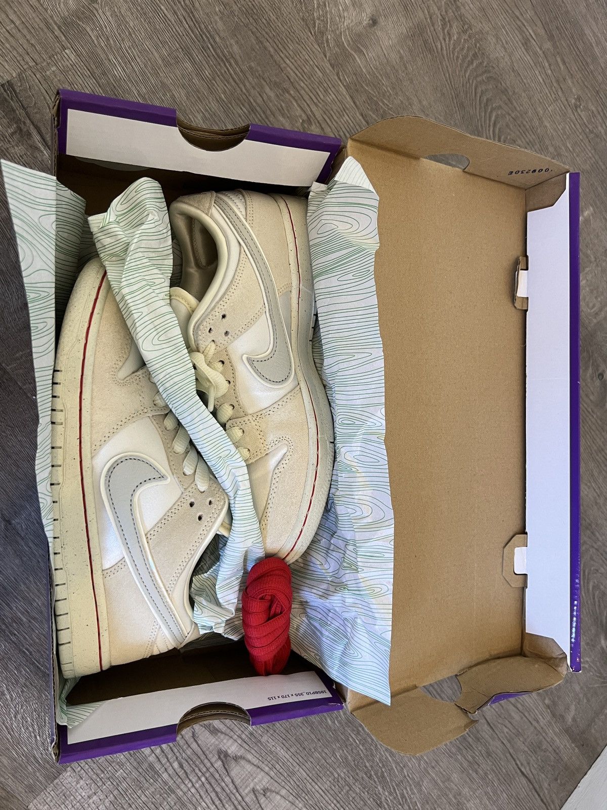 Nike Nike SB Dunk Low PRM “City of Love” — Coconut Milk M6.5 / W8 Size US 6.5 / EU 39-40 - 7 Thumbnail