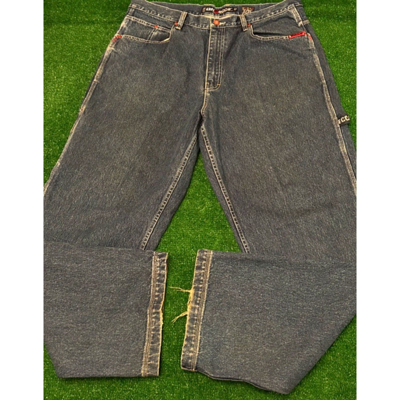 Vintage VINTAGE Mecca Jeans Baggy Hip Hop Skater Punk Grunge VTG Mens Size 38 Wide-Leg Distressed Pockets 34 Inseam Blue Embroidered 38X34 Mens Size US 38 / EU 54 - 3 Thumbnail