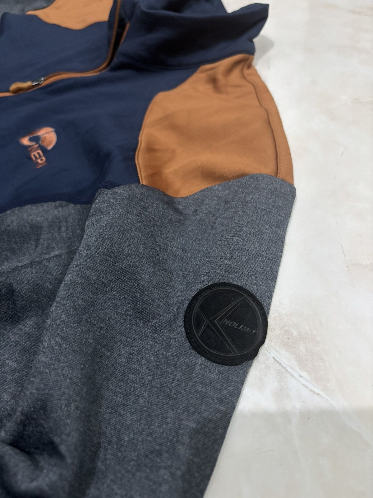 Other “Nepa” outdoor long-sleeve quarter-zip running top or jacket Size US S / EU 44-46 / 1 - 4 Thumbnail