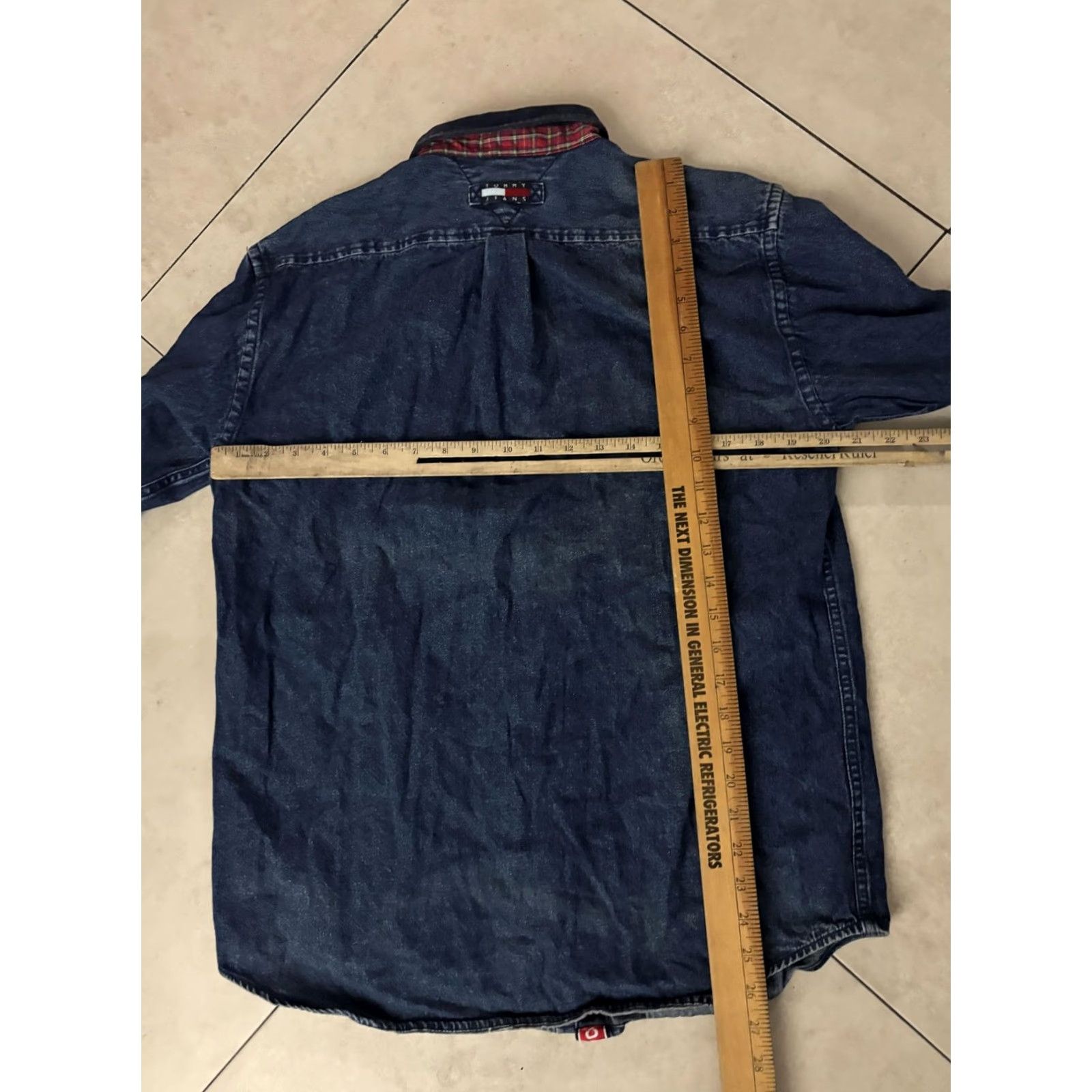 Tommy Hilfiger VINTAGE Tommy Hilfiger Shirt Mens XL Blue Denim Button-Up Corduroy Collar 90s Size US XL / EU 56 / 4 - 7 Thumbnail