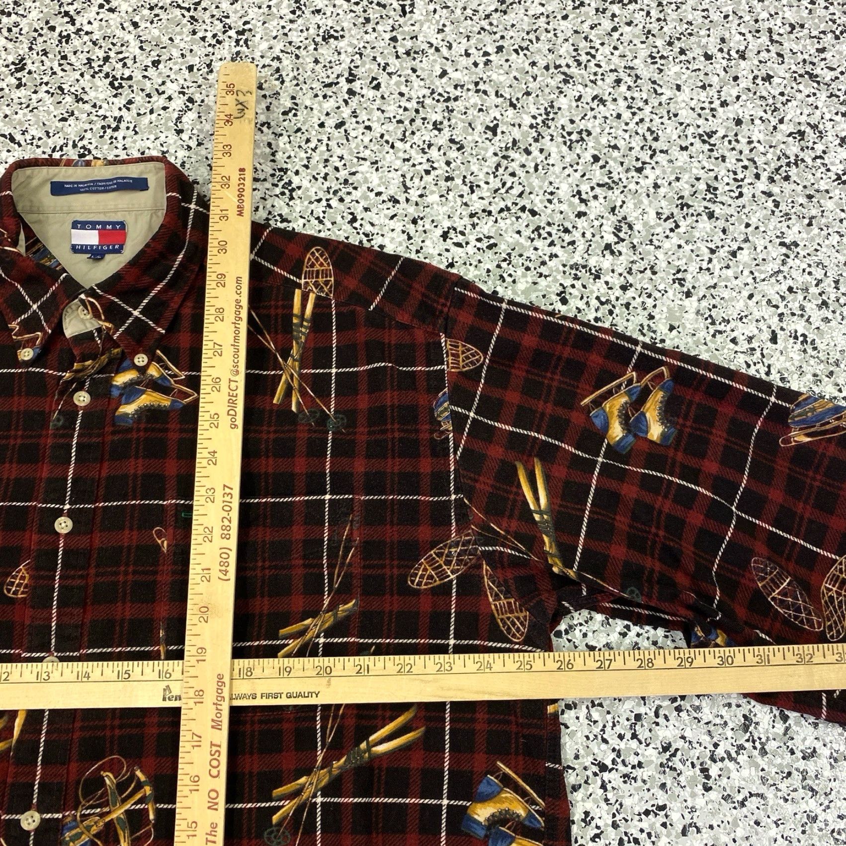 Tommy Hilfiger VINTAGE Tommy Hilfiger Plaid Ski Sled Christmas Winter AOP Flannel Shirt Mens L Size US L / EU 52-54 / 3 - 2 Thumbnail