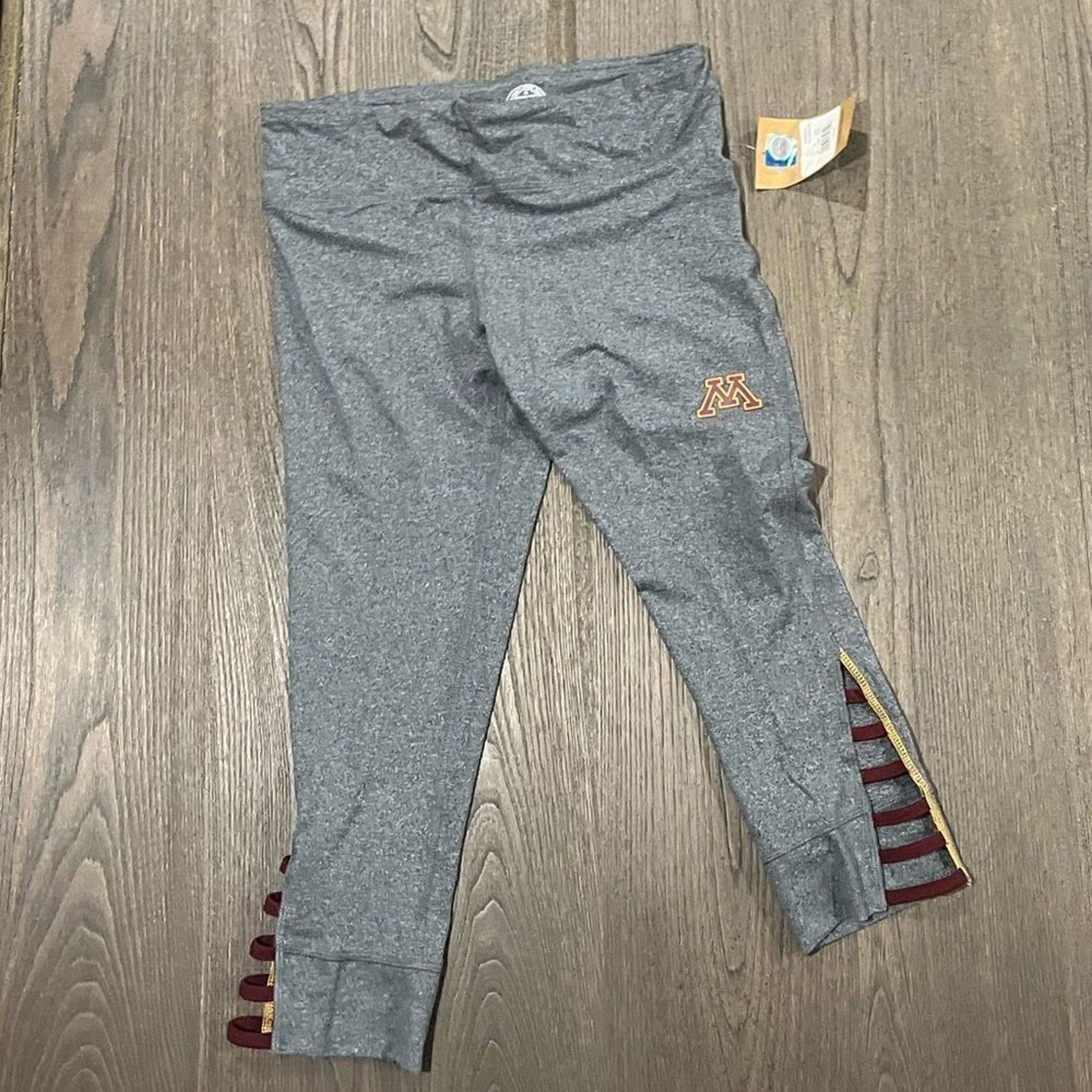 Vintage NWT University of Minnesota Grey Capri Leggings - Size Small Size 26" / US 2 / IT 38 - 1 Thumbnail