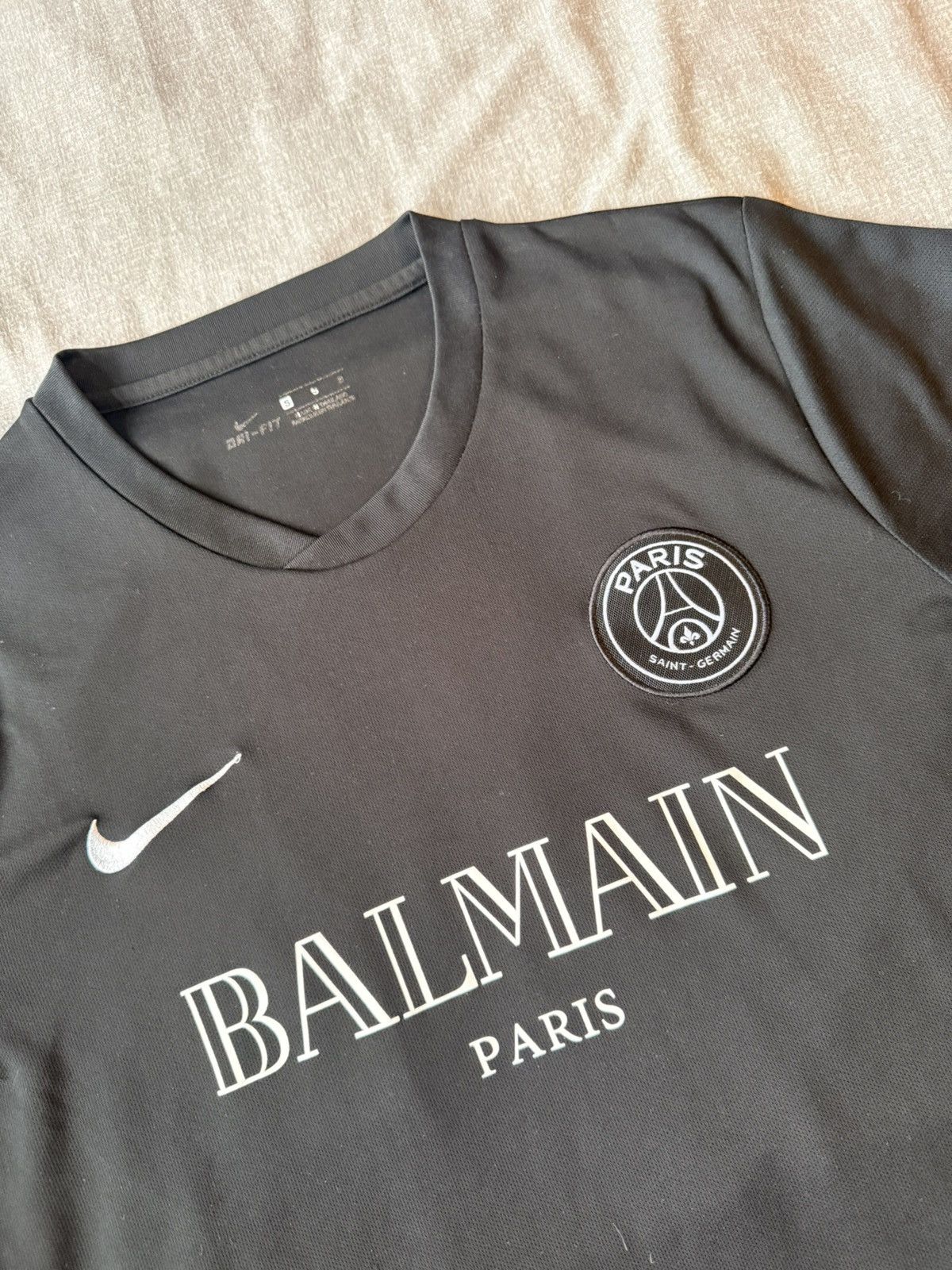 Balmain Balmain PSG football t shirt Size US S / EU 44-46 / 1 - 2 Thumbnail
