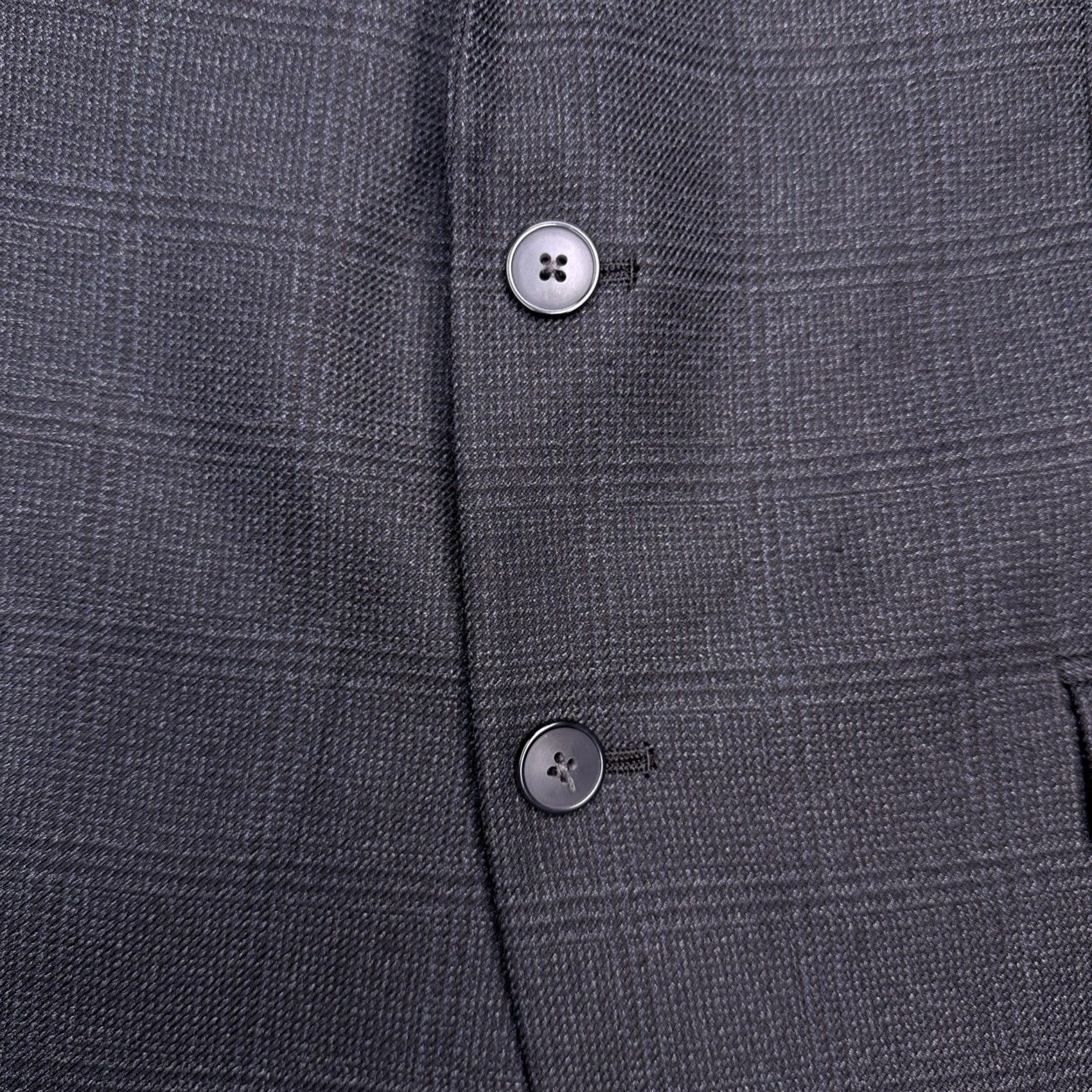 Van Heusen Van Heusen Sport Coat Blazer Gray Plaid Windowpane 48R Regular Fit Notch Lapel Two-Button Double-Vented Jacket Mens Size 48R - 7 Thumbnail