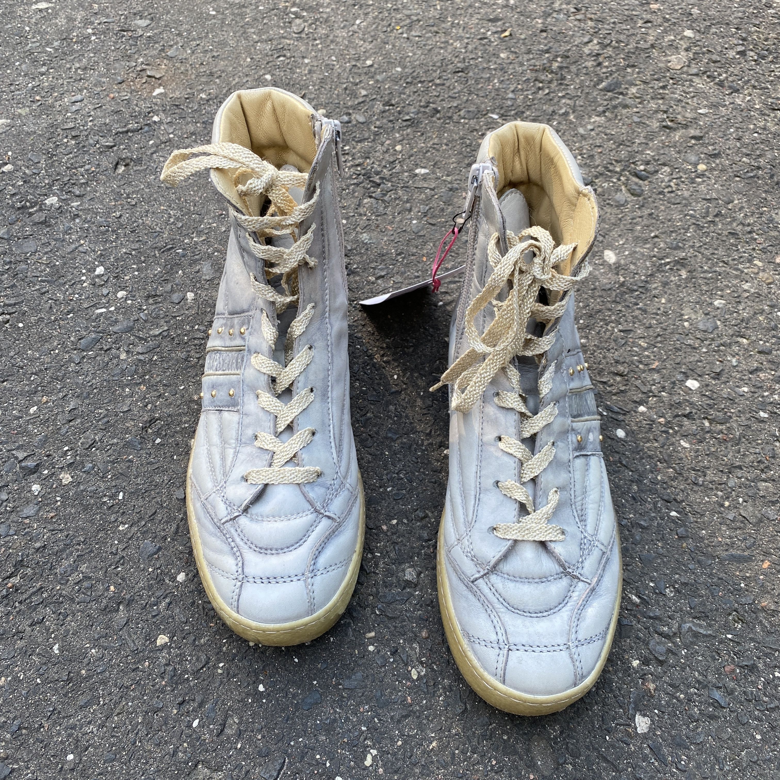 Dirk Bikkembergs Dirk Bikkembergs Washed Grey High Top Sneakers - 37 Size US 6 / IT 36 - 3 Thumbnail