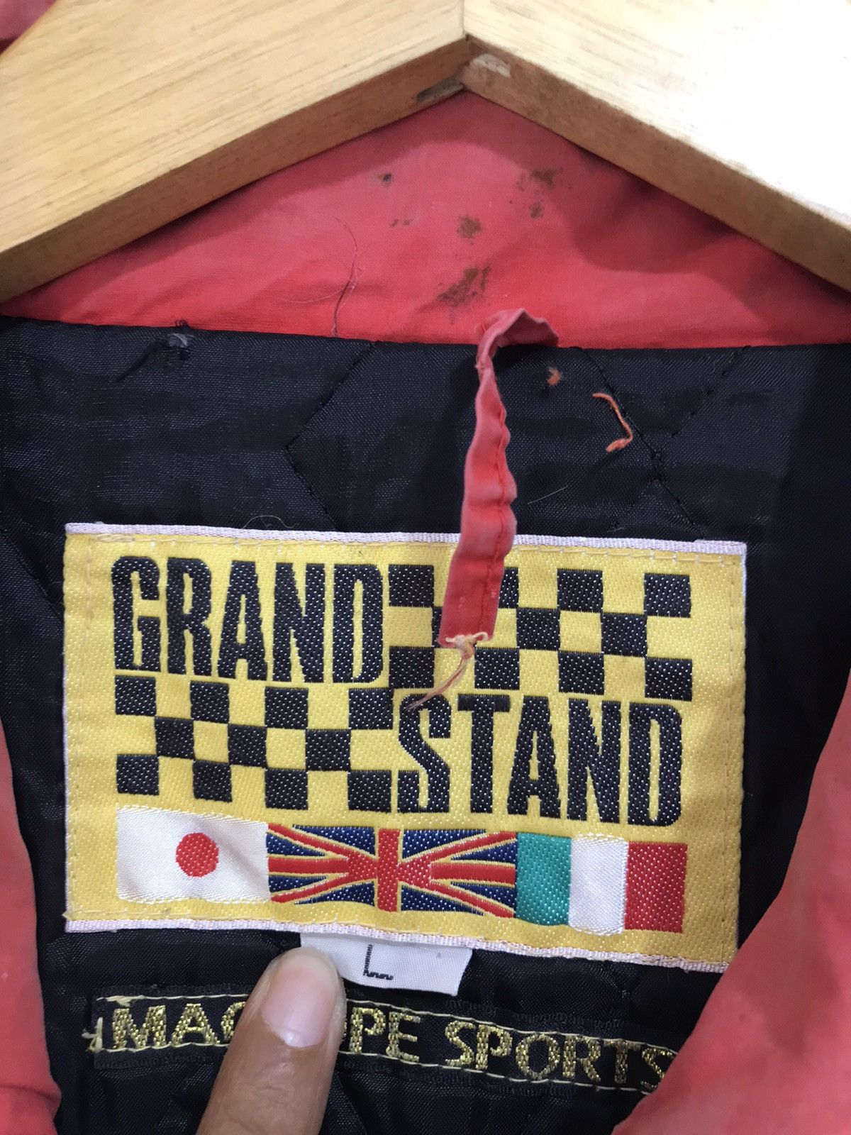 Ferrari Vintage Champion Grand Prix Racing The Ultimate F1 Jacket Size US L / EU 52-54 / 3 - 7 Thumbnail