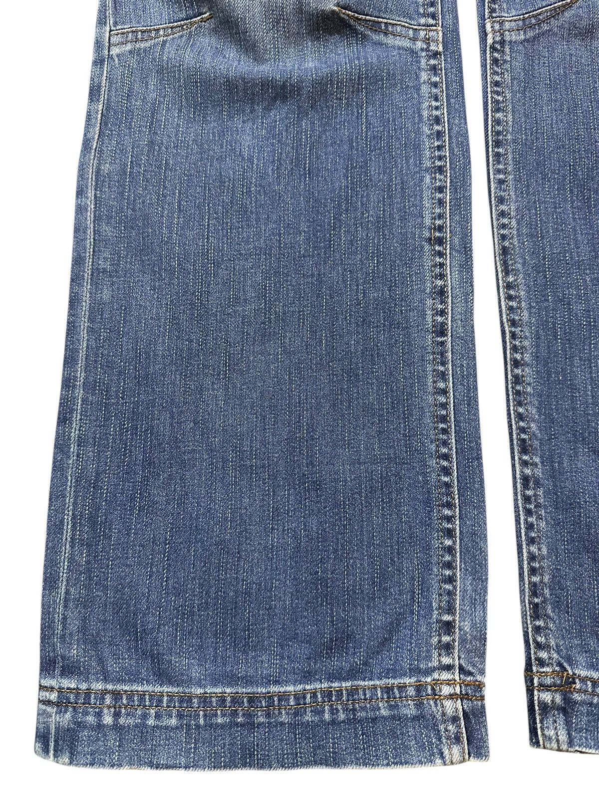 Eddie Bauer Vintage Eddie Bauer Blue Faded Wash Style Distress Loose Fit Size US 32 / EU 48 - 7 Thumbnail