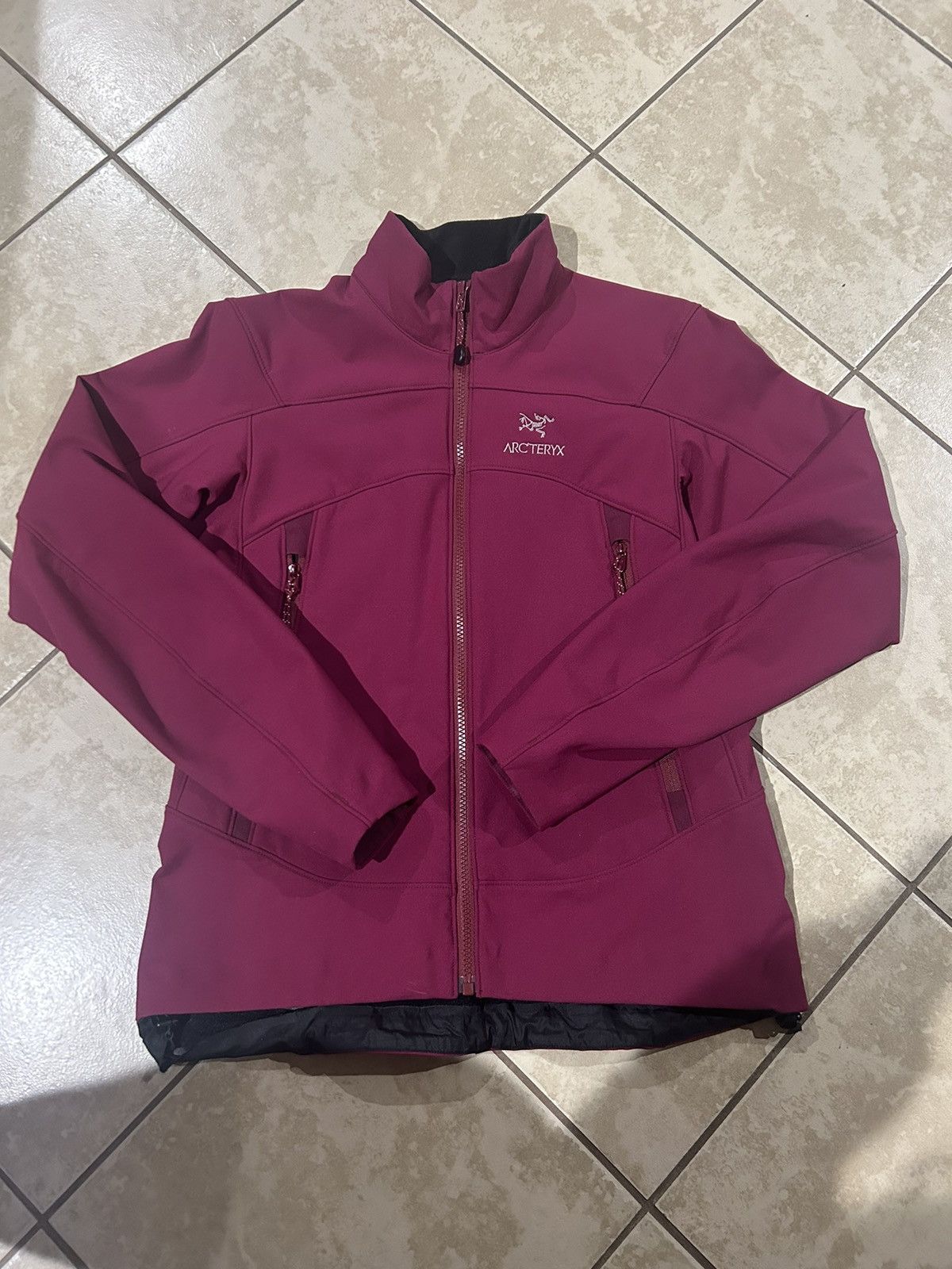 image of Arcteryx x Goretex Arc’Teryx Pink Soft Shell Jacket Womens (Size Medium)