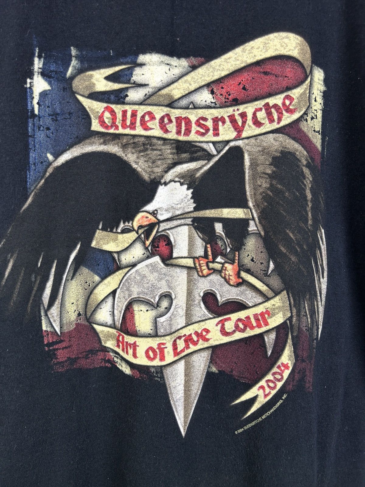 Band Tees 00s Vintage Queensryche 2004 Art Of Live World Tour T-Shirt Size US M / EU 48-50 / 2 - 2 Thumbnail