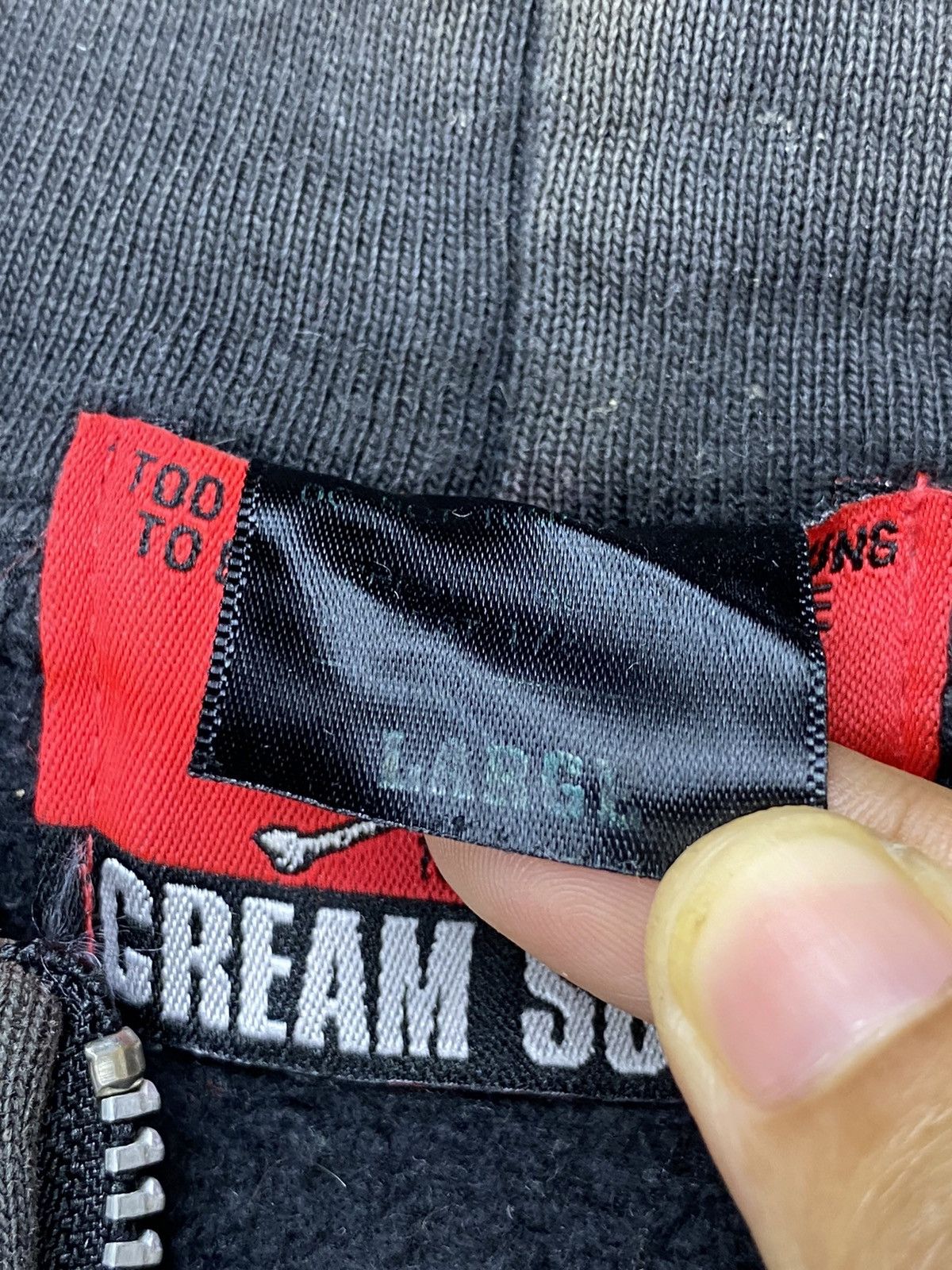 Japanese Brand Vintage Thrashed CREAM SODA Crazy Sunfaded Hoodie Size US L / EU 52-54 / 3 - 6 Thumbnail