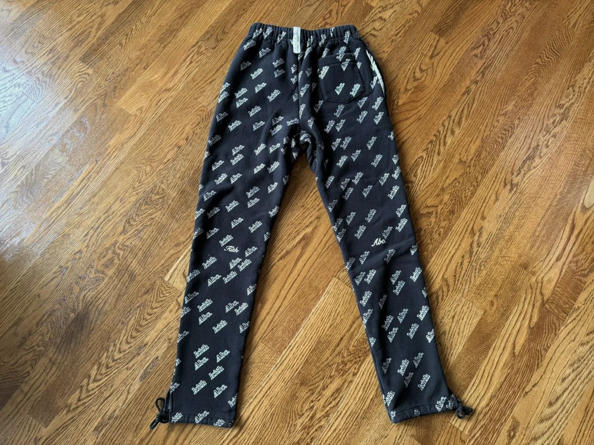 Advisory Board Crystals × Kith Small Holographic Print Sweatpant Black ABC Pants 123. Size US 30 / EU 46 - 2 Thumbnail