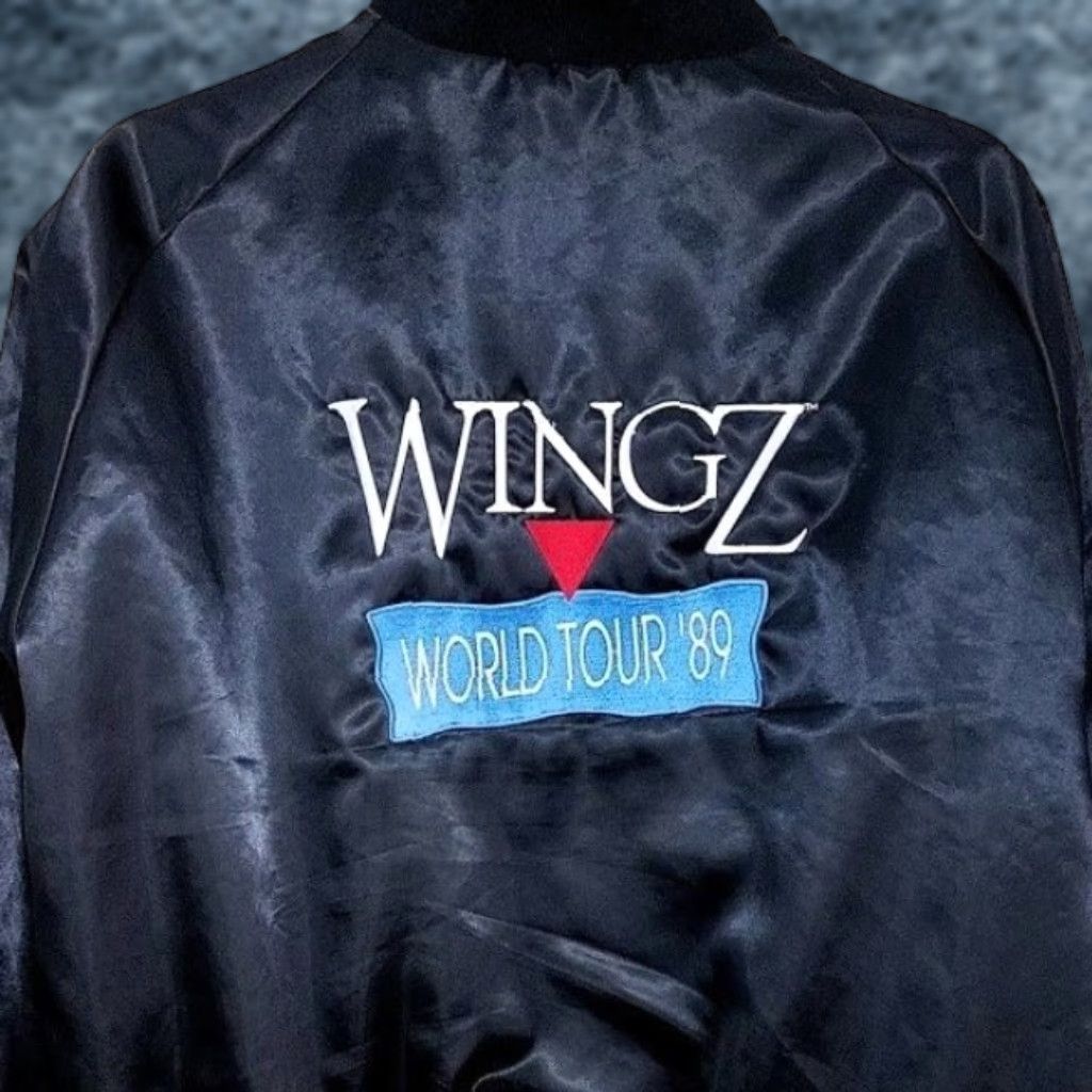 Vintage VINTAGE WingZ World Tour 89 Satin Bomber Jacket Mens XL Black 80s Informix USA Jacket Size US XL / EU 56 / 4 - 1 Thumbnail