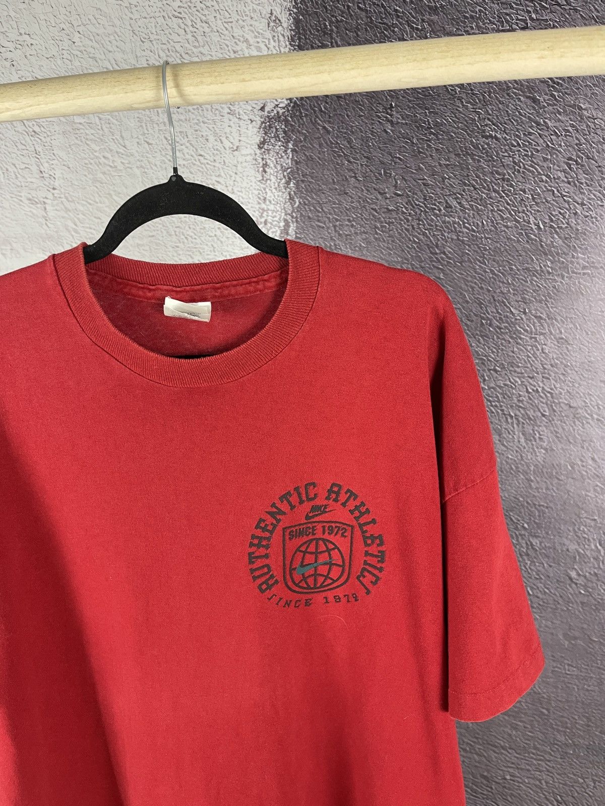 Nike Nike Authentic Athletic vintage 80s 90s single stitch tee Size US XL / EU 56 / 4 - 5 Thumbnail