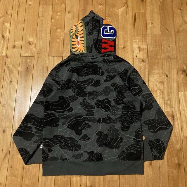 Bape BAPE LAYERED LINE CAMO Shark Full Zip Hoodie a bathing ape Size US XL / EU 56 / 4 - 3 Thumbnail