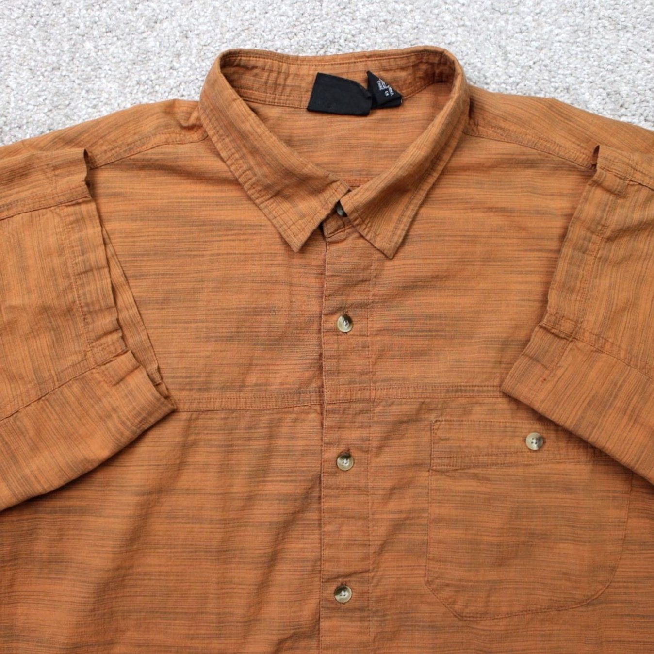 Mountain Hardwear Mountain Hardwear Shirt Mens XL Orange Cotton/Polyester Short Sleeve Button Up Size US XL / EU 56 / 4 - 2 Thumbnail