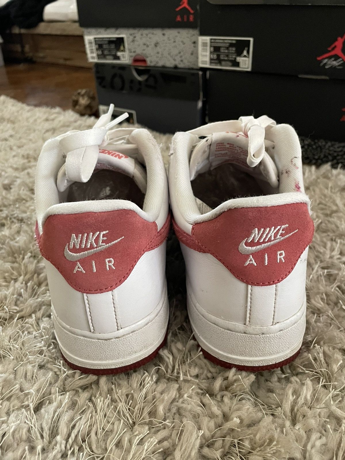 Nike Nike Air Force Valentines Day Size US 7 / EU 40 - 6 Thumbnail