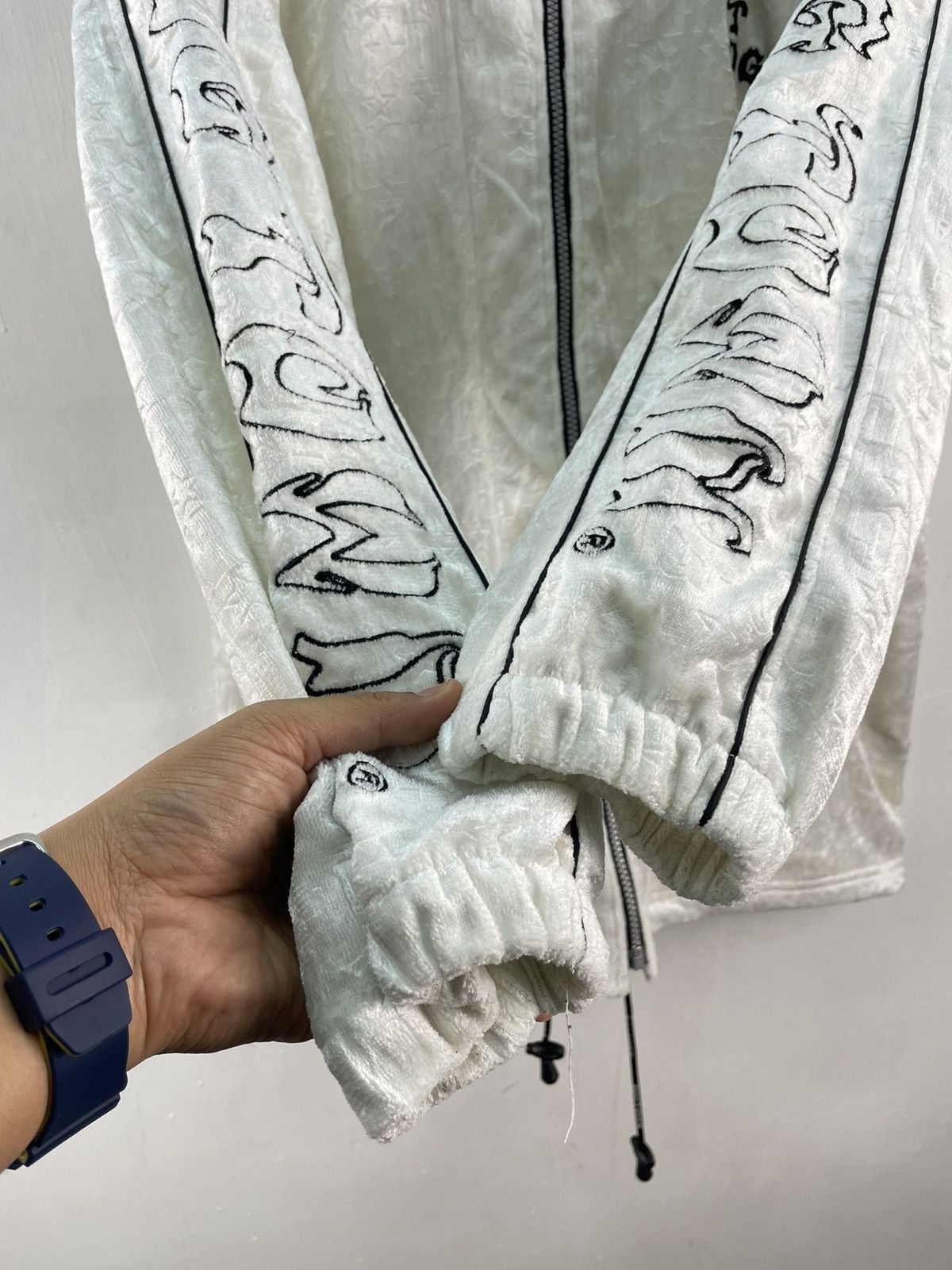 Dogtown × Vintage Vintage Dogtown Velvet Jacket AOP Spellout Baggy Size US XL / EU 56 / 4 - 8 Thumbnail
