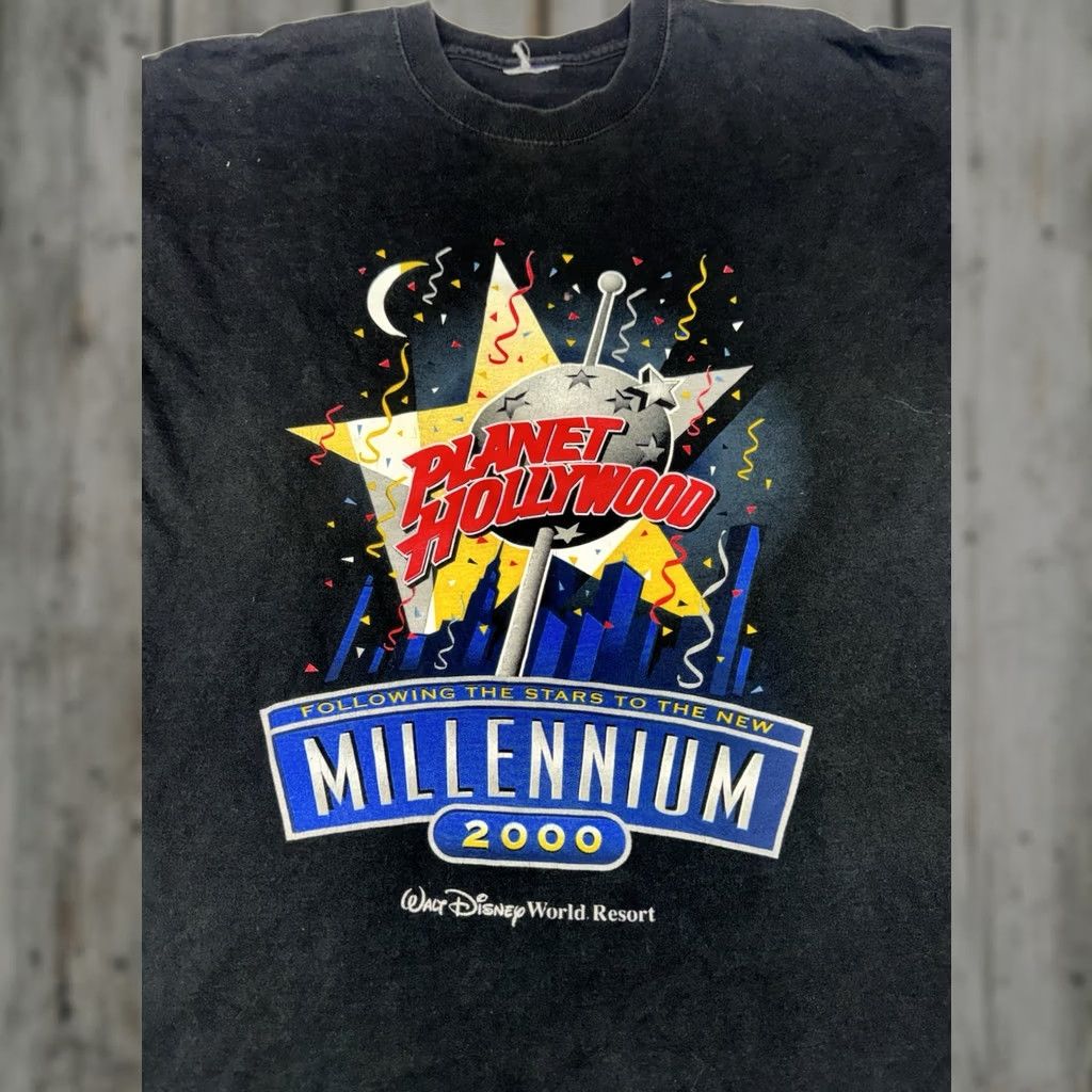 Planet Hollywood VINTAGE Planet Hollywood Walt Disney World 2000 Y2K Millennium T-Shirt XXL Black Mens Size US XXL / EU 58 / 5 - 1 Thumbnail