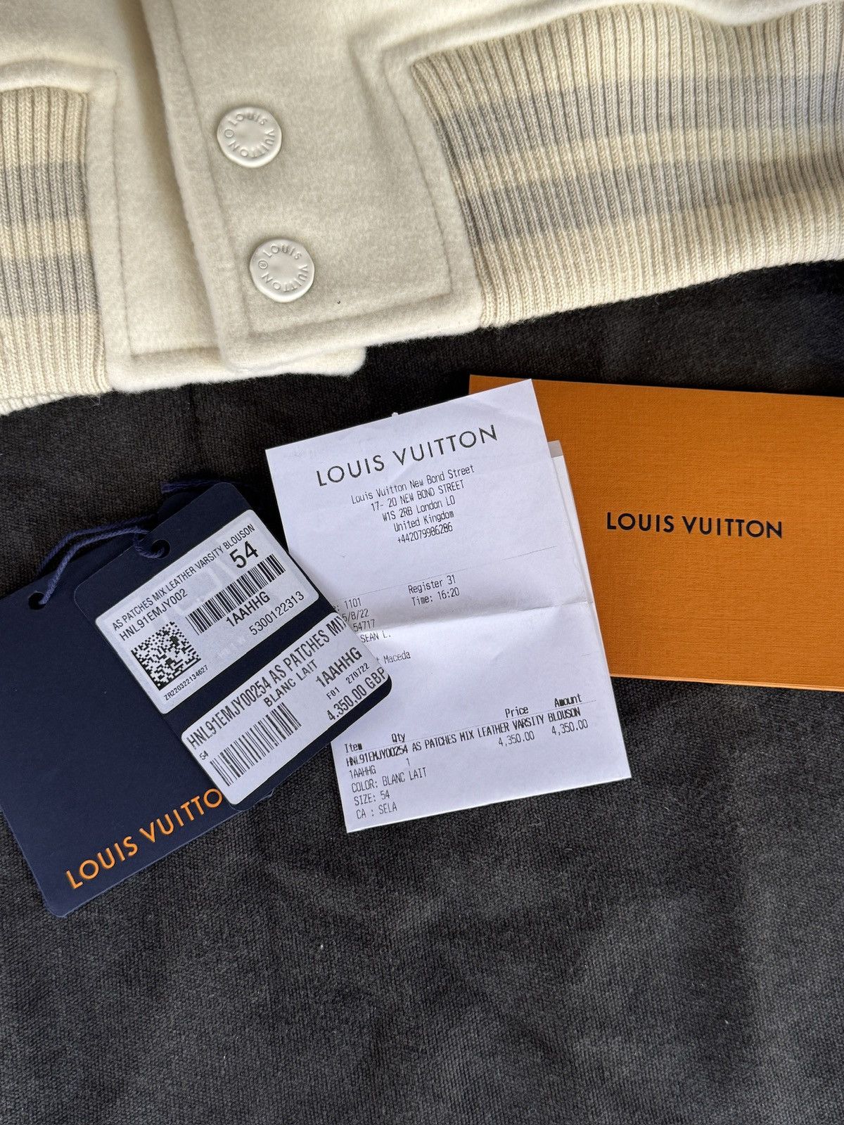 Louis Vuitton 2022 Louis Vuitton LV AS Patches Mix Leather Varsity Blouson Size US L / EU 52-54 / 3 - 14 Thumbnail
