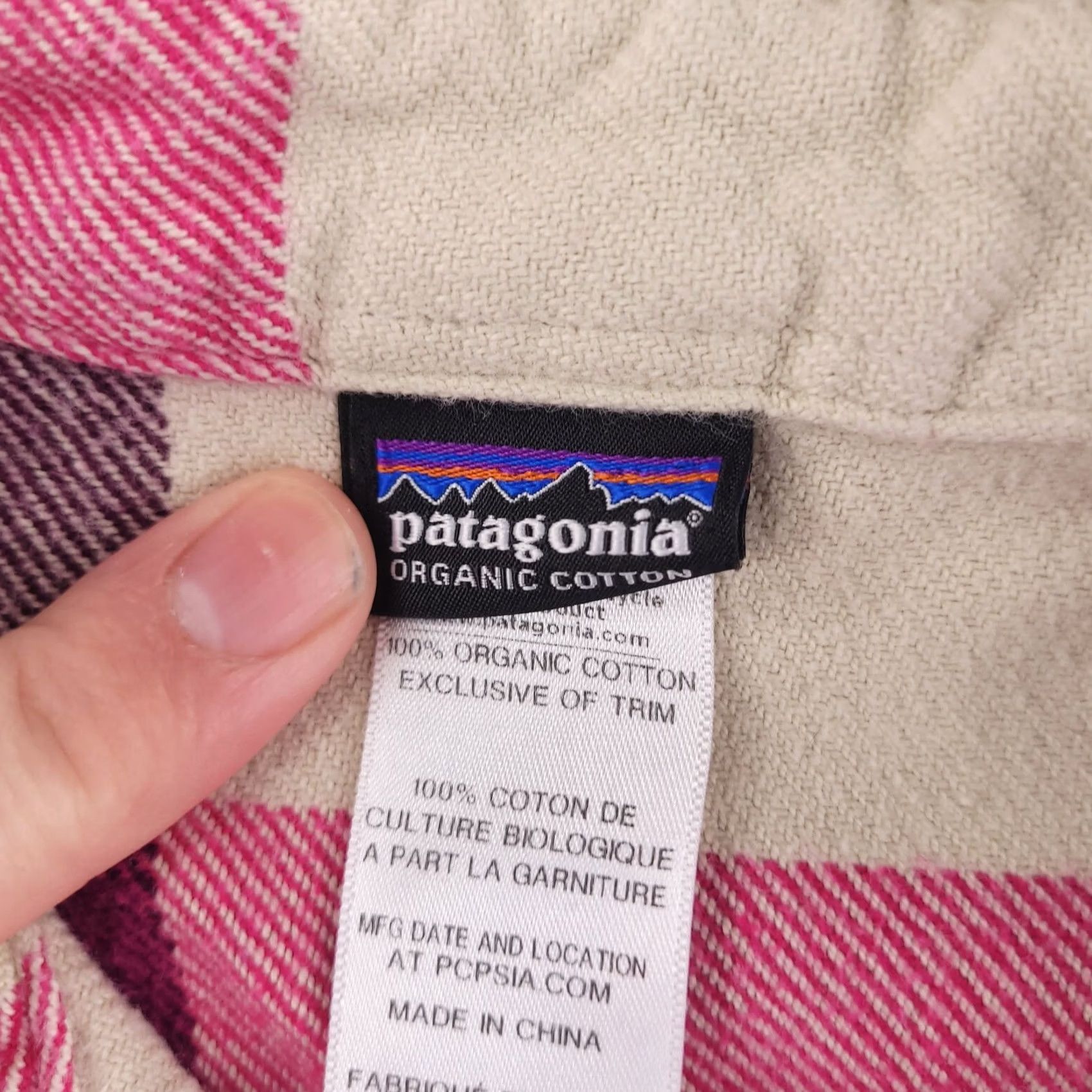 Patagonia Patagonia Shirt Womens Size 0 Flannel Button-Up Long Sleeve Pink Plaid Size XS / US 0-2 / IT 36-38 - 2 Thumbnail