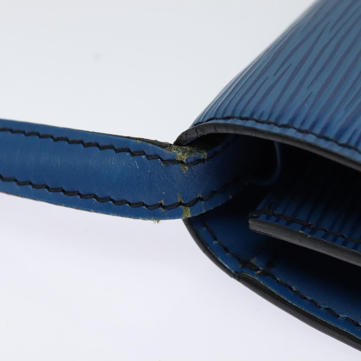 Louis Vuitton LOUIS VUITTON Epi Pochette Arche Shoulder Bag Blue M52575 Size ONE SIZE - 9 Thumbnail