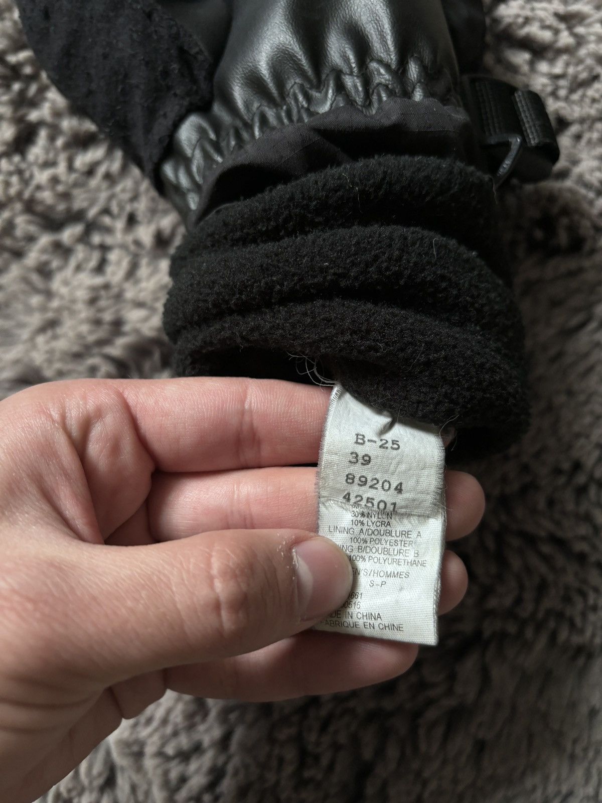 The North Face × Vintage The North Face Hydroseal vinatge black gloves size S Size ONE SIZE - 8 Thumbnail