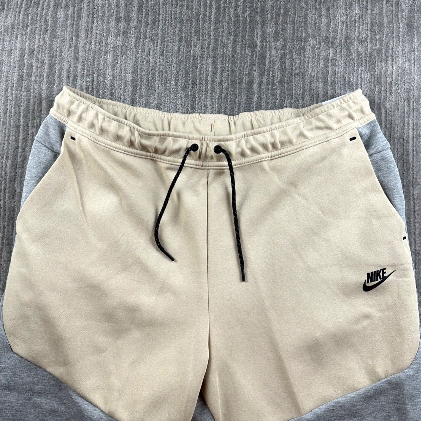 Nike Nike Tech Fleece Pants Mens 2XL Jogger Casual Activewear Beige Gray CU4495-064 Size US 39 - 3 Thumbnail