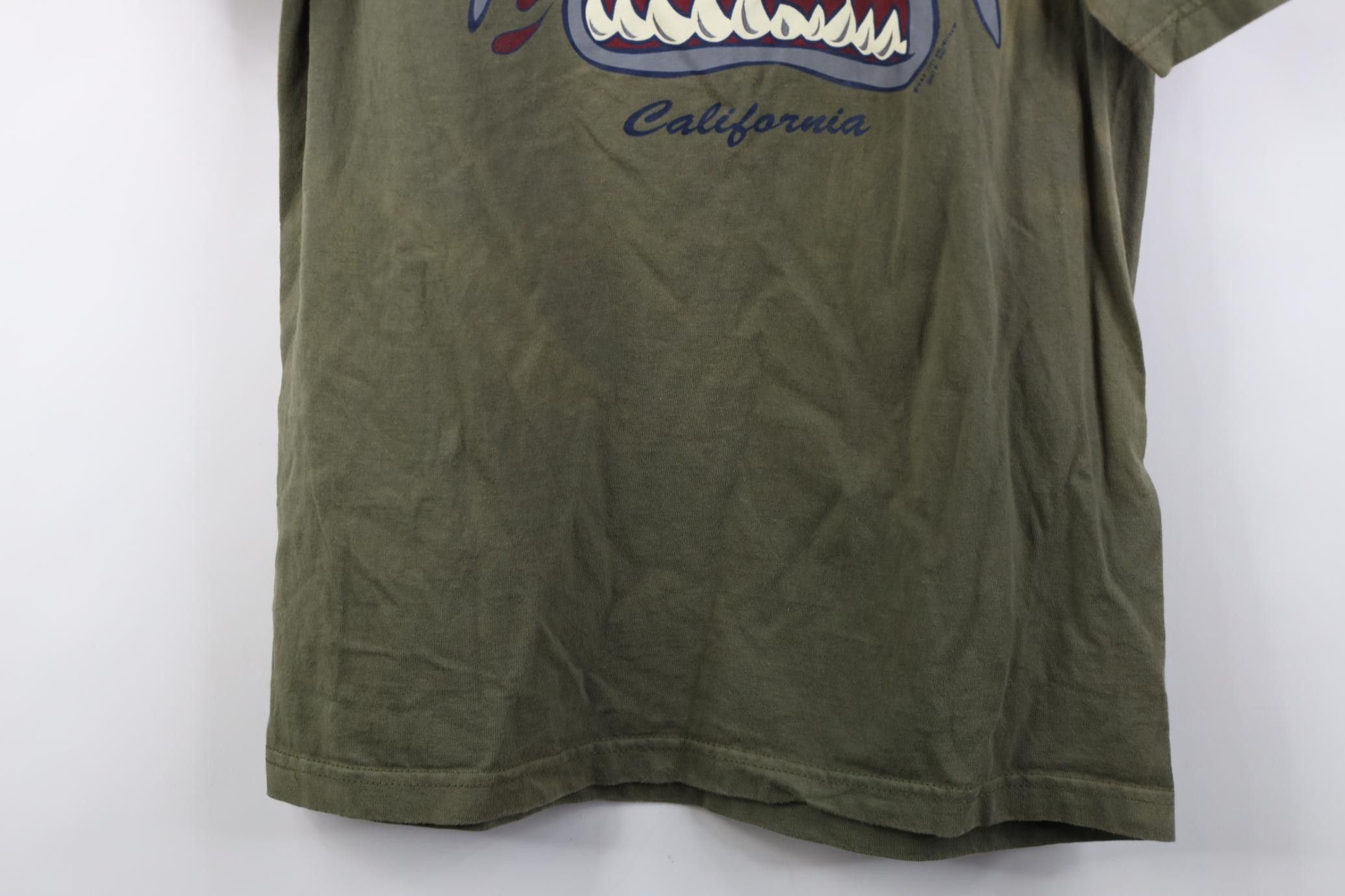 Vintage Vintage 90s Y2K Streetwear Bite Me Shark California T-Shirt Size US L / EU 52-54 / 3 - 18 Thumbnail