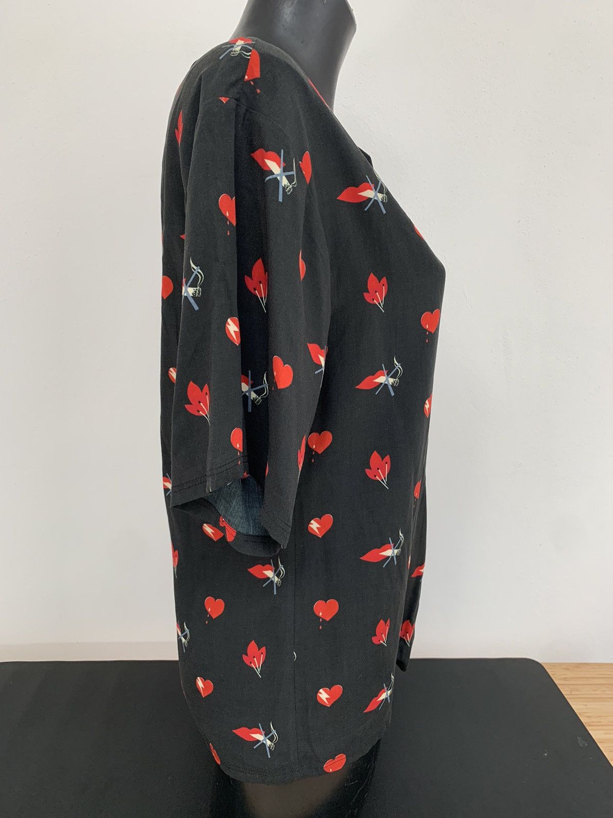 Yves Saint Laurent Saint Laurent Paris T-Shirt Size S / US 4 / IT 40 - 6 Thumbnail