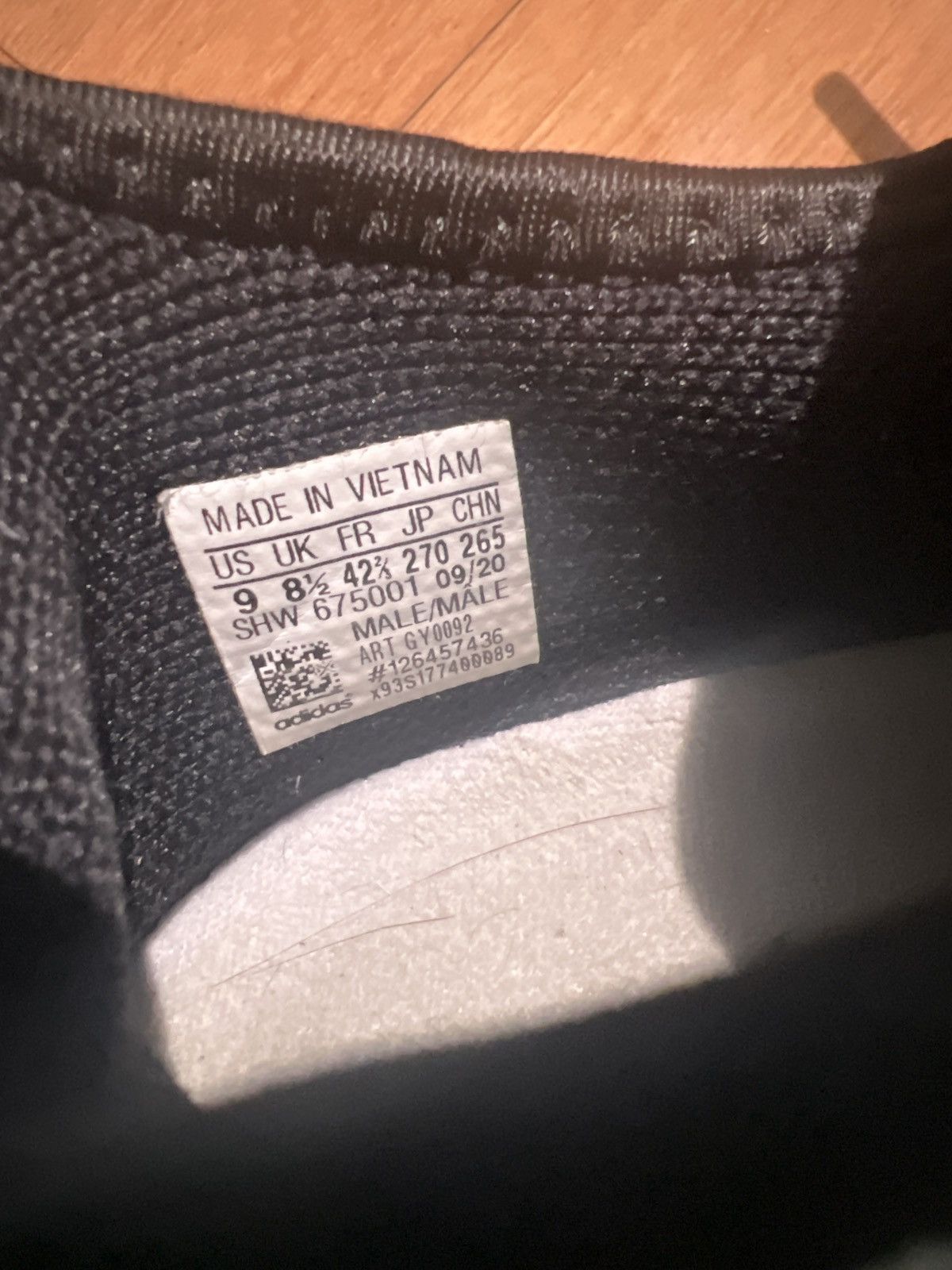 Pharrell Human Race - Extra Eye White Size US 9 / EU 42 - 6 Thumbnail