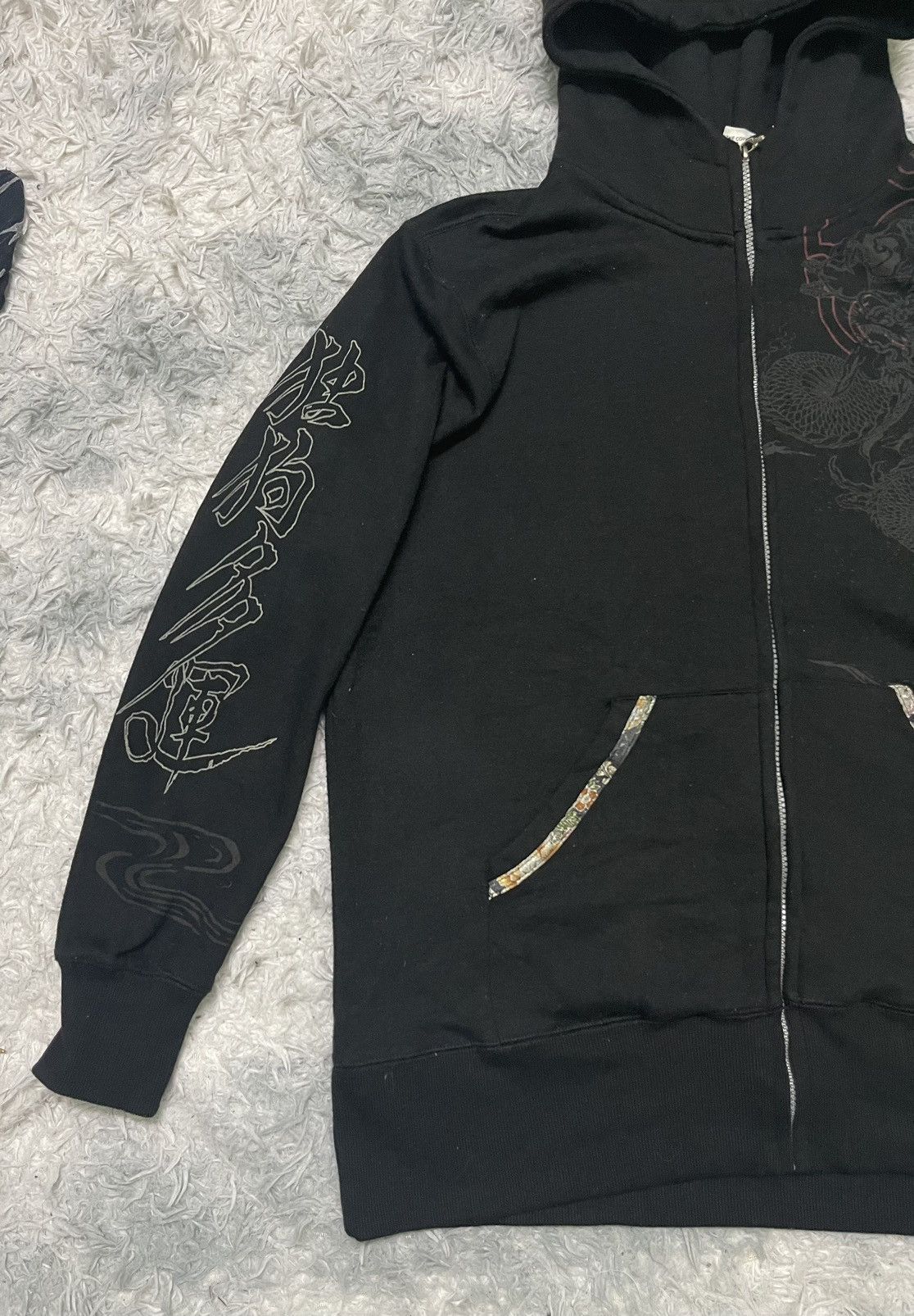 Dogtown 2000s DOG TOWN BLACK DRAGON HOODIE JACKET RARE DESIGN Size US XL / EU 56 / 4 - 3 Thumbnail
