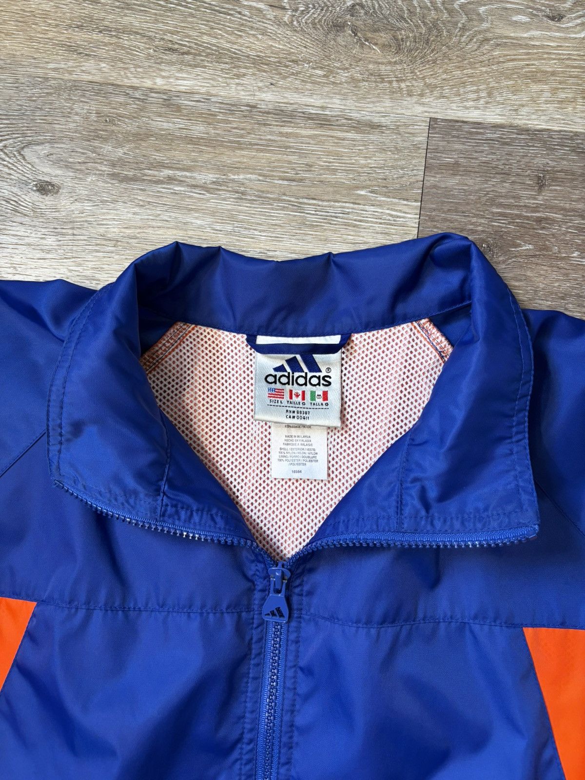 Adidas Vintage adidas Windbreaker Size US L / EU 52-54 / 3 - 3 Thumbnail