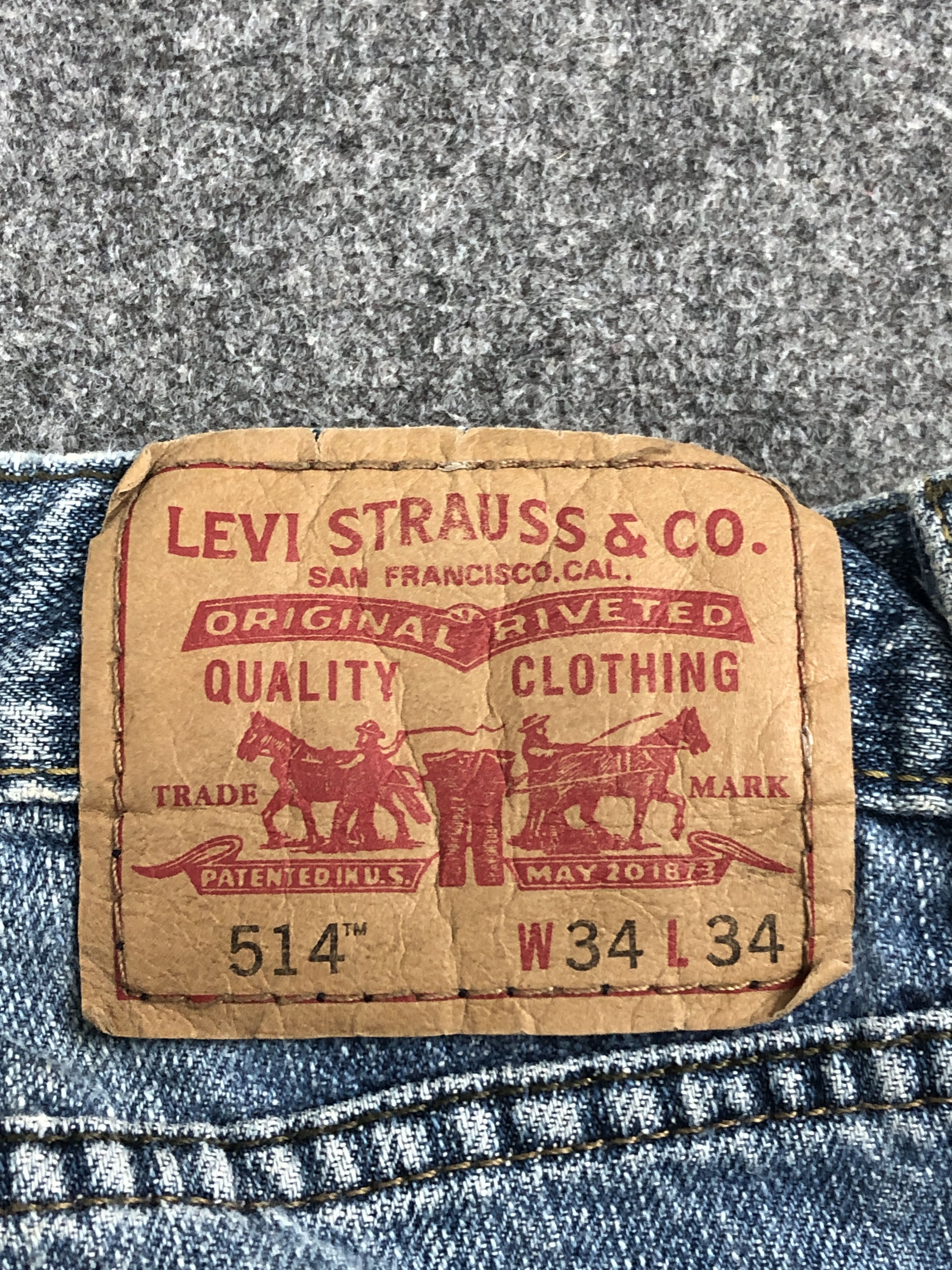 Levi's vIntage Levis 514 Lightwash Blue Jeans DP2429 Size US 33 - 5 Thumbnail